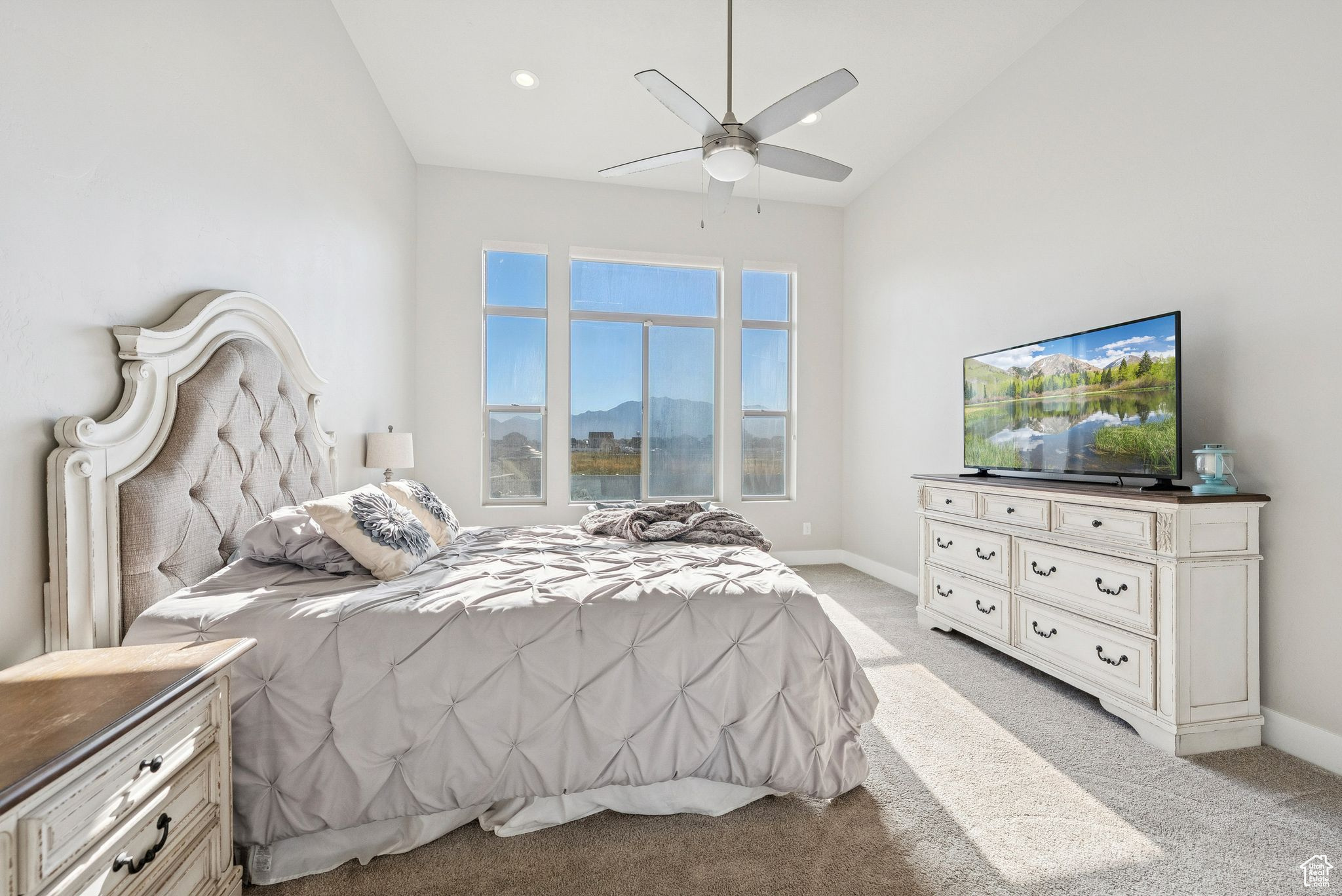 SUNSET EQUESTRIAN CL - Residential