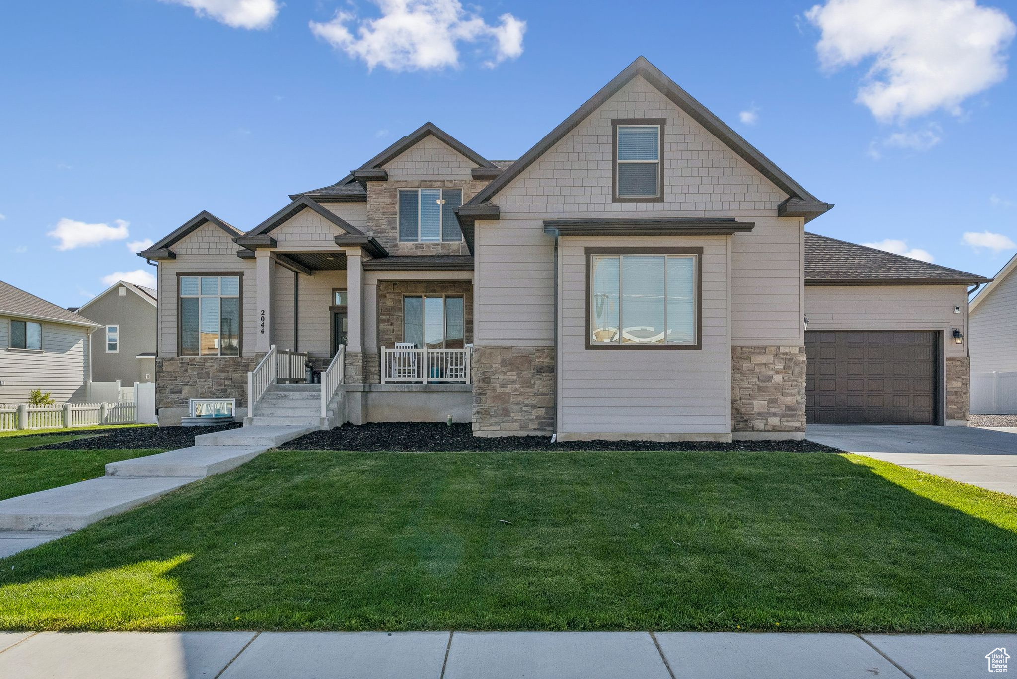 SUNSET EQUESTRIAN CL - Residential