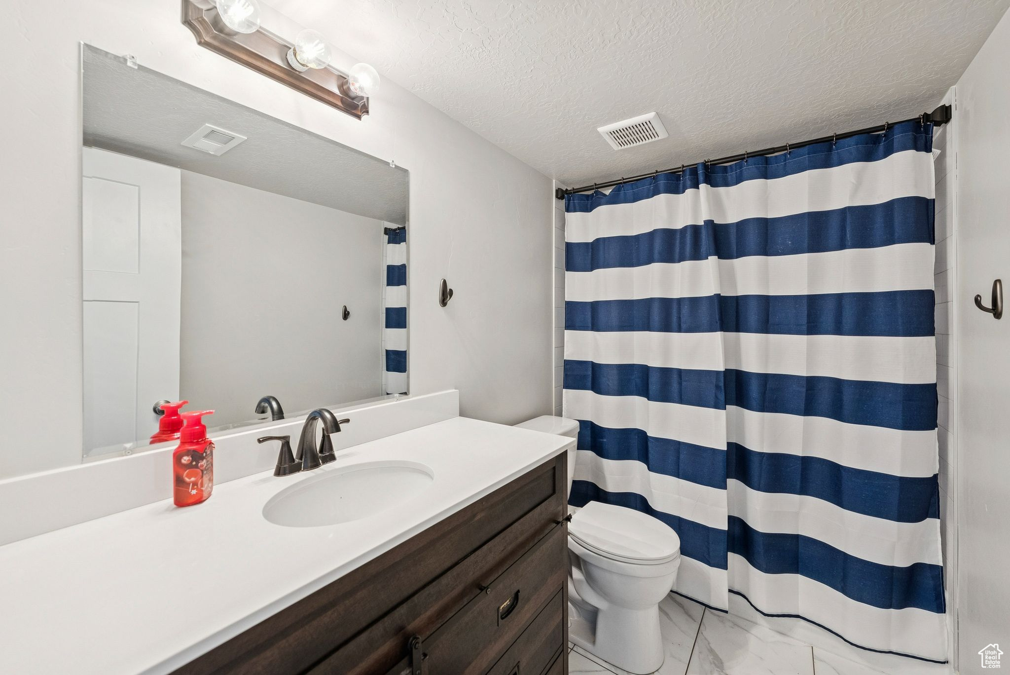 SUNSET EQUESTRIAN CL - Residential