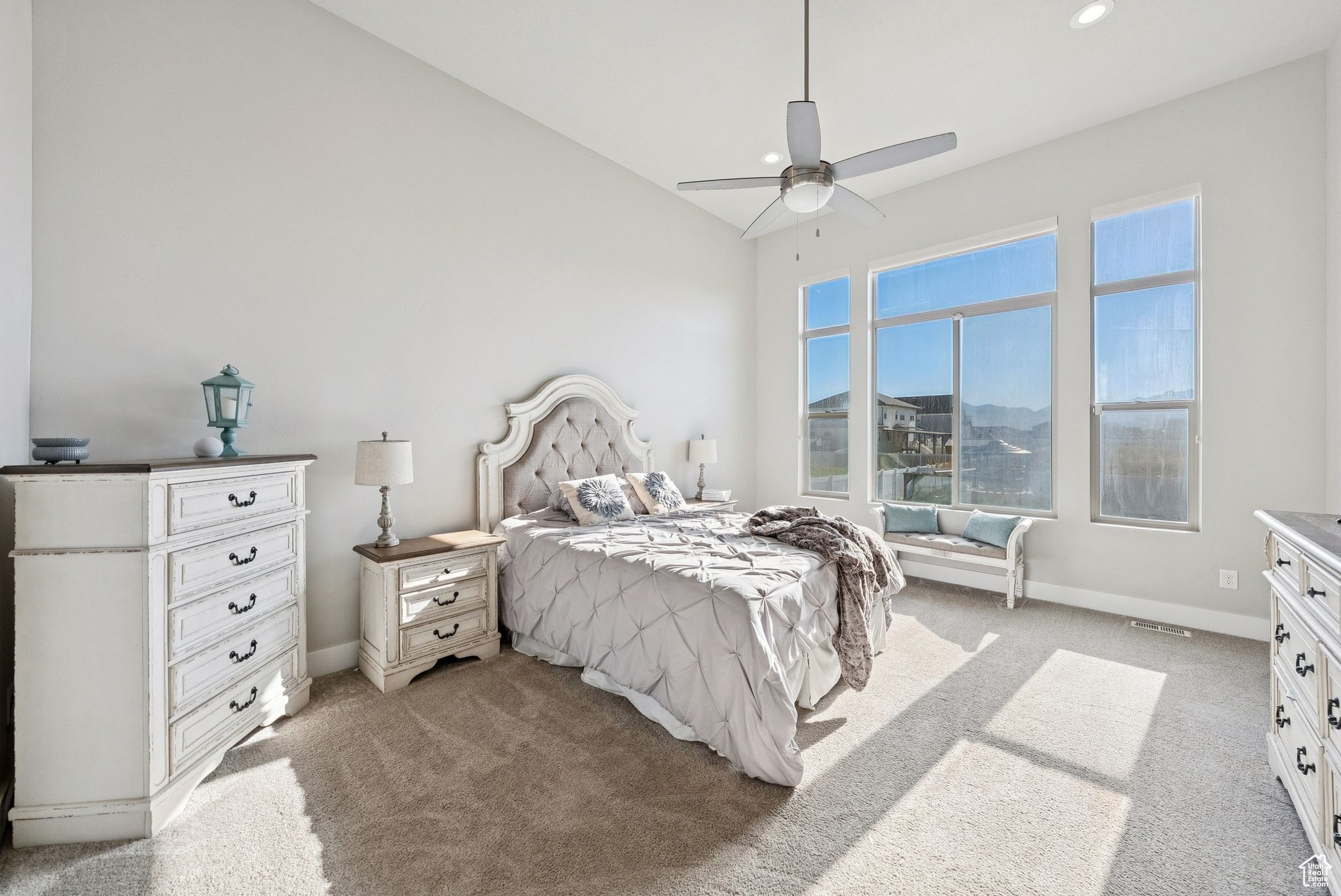 SUNSET EQUESTRIAN CL - Residential