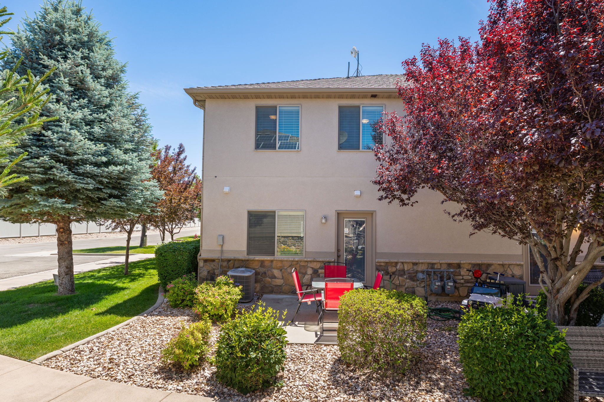 COURTYARDS - Residential