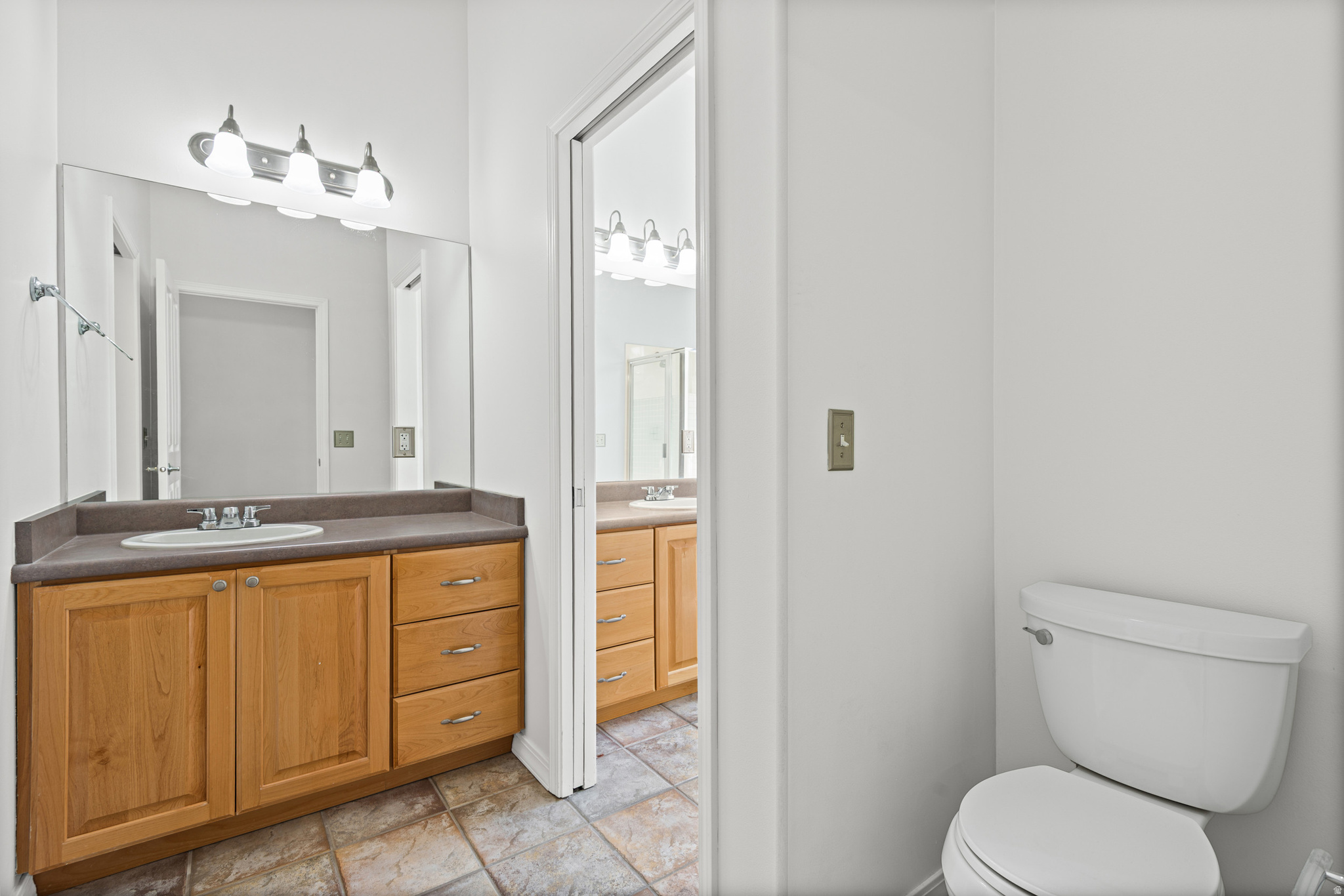 LAKEWOODS CONDO - Residential
