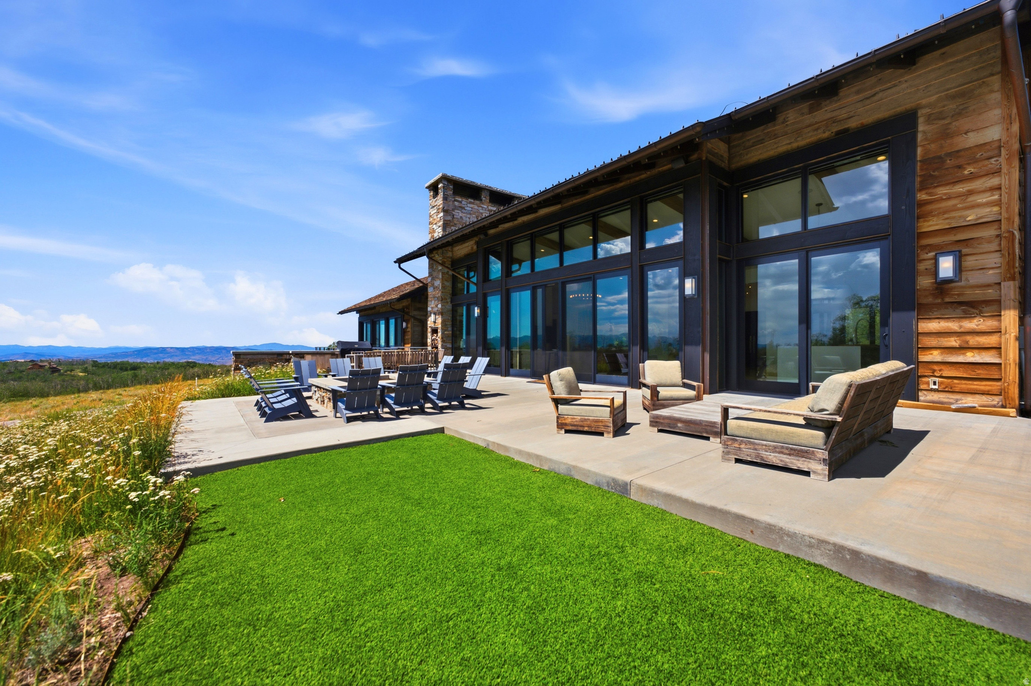 WOLF CREEK RANCH - Residential