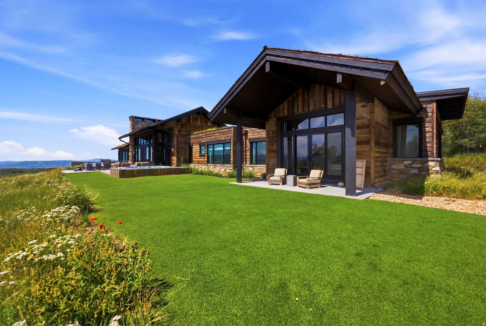 WOLF CREEK RANCH - Residential