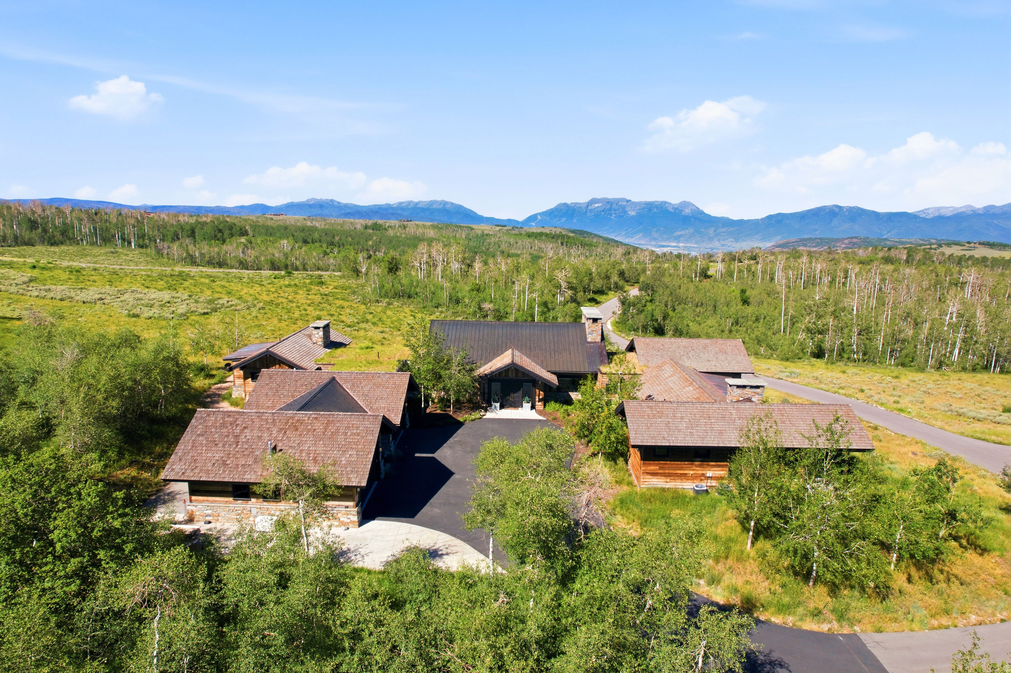 WOLF CREEK RANCH - Residential