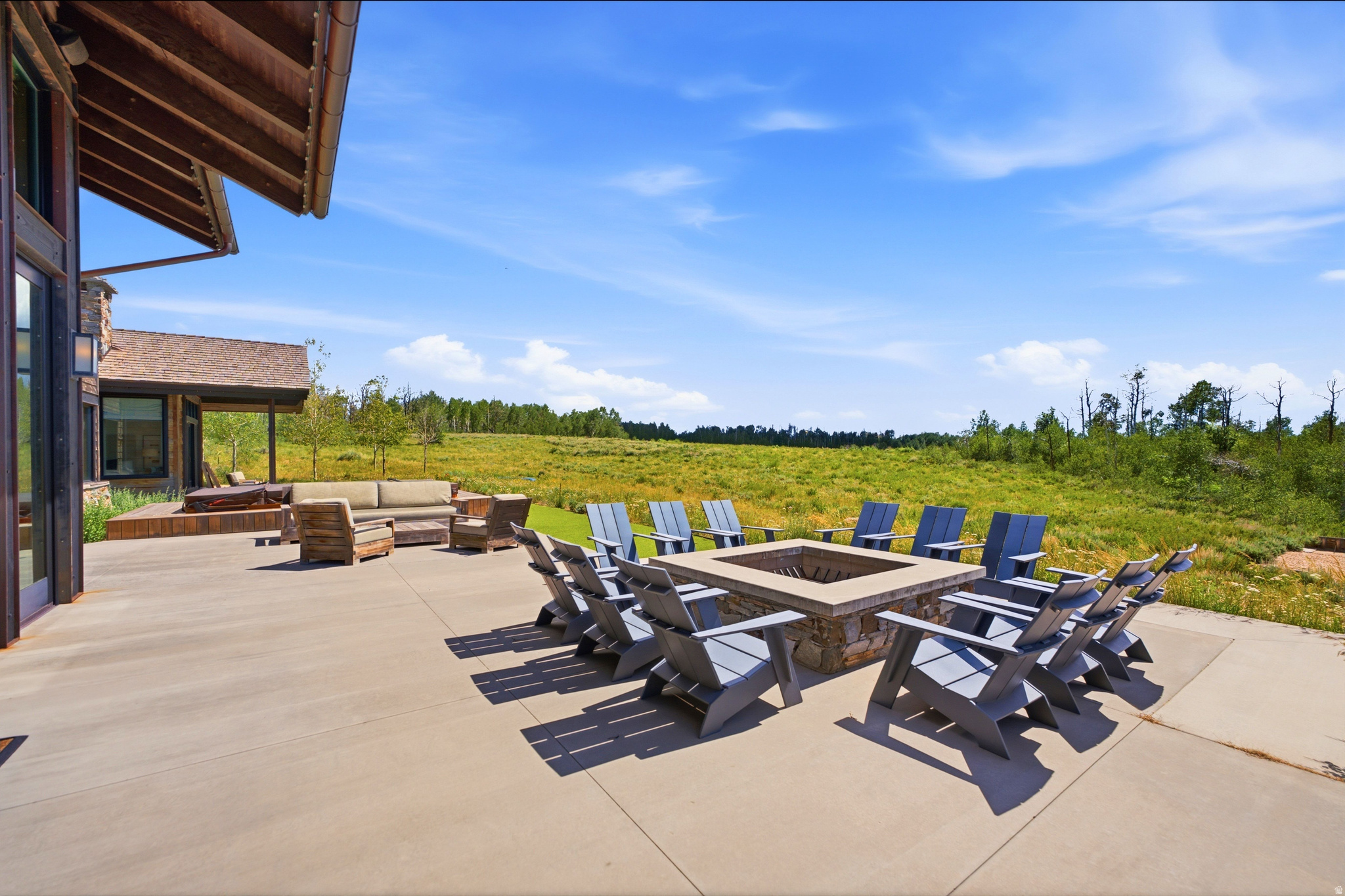 WOLF CREEK RANCH - Residential