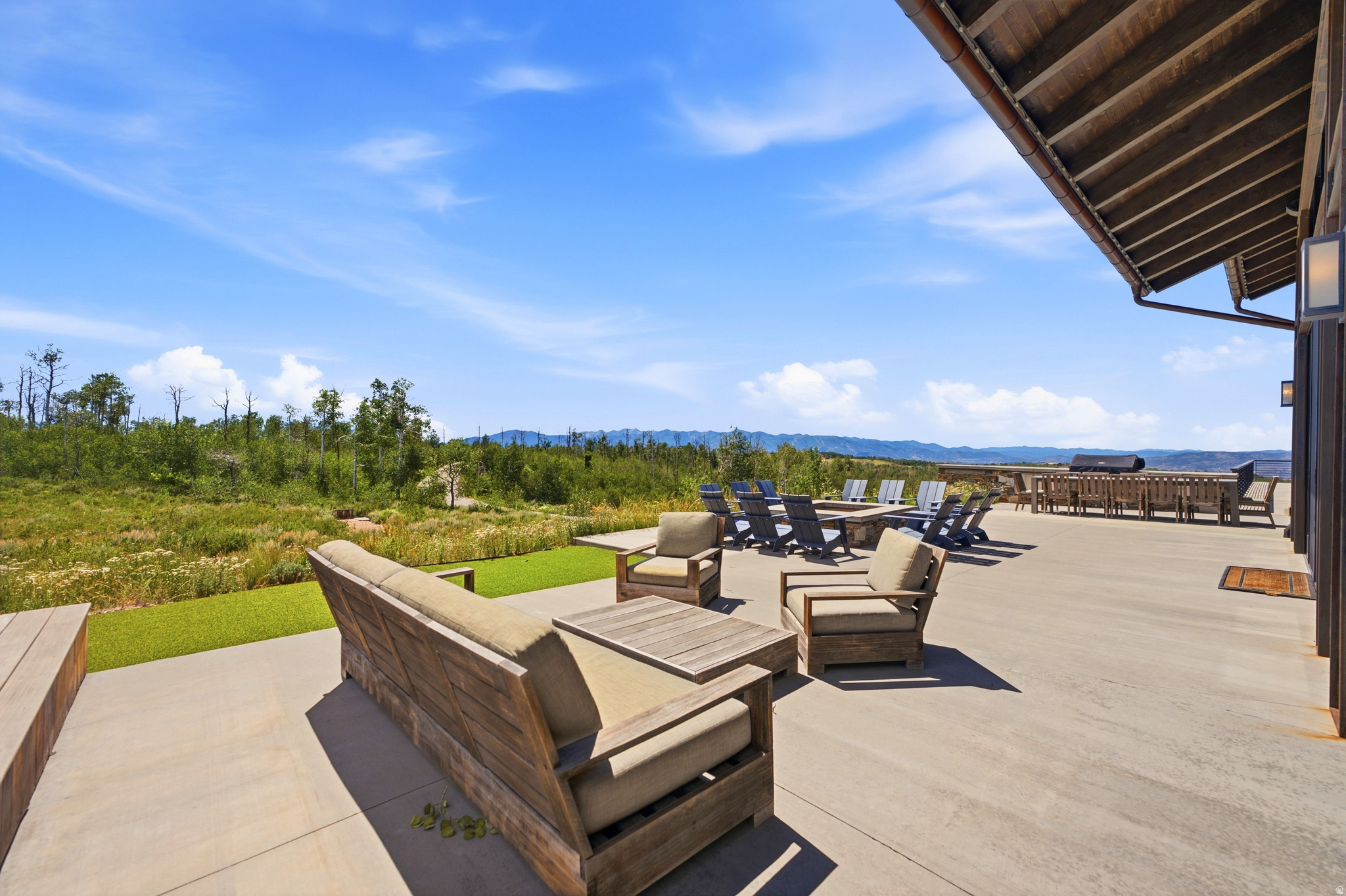 WOLF CREEK RANCH - Residential