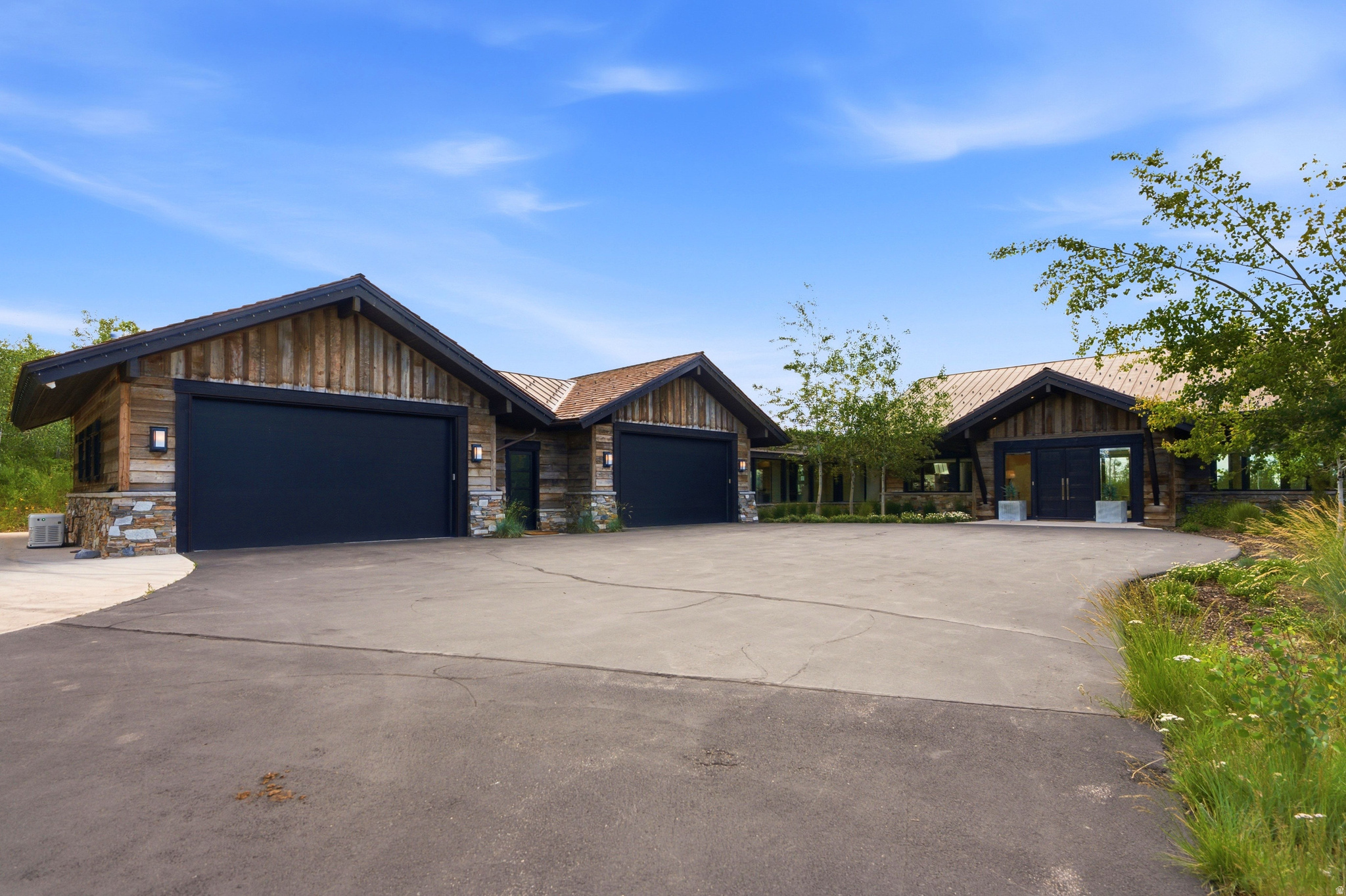 WOLF CREEK RANCH - Residential