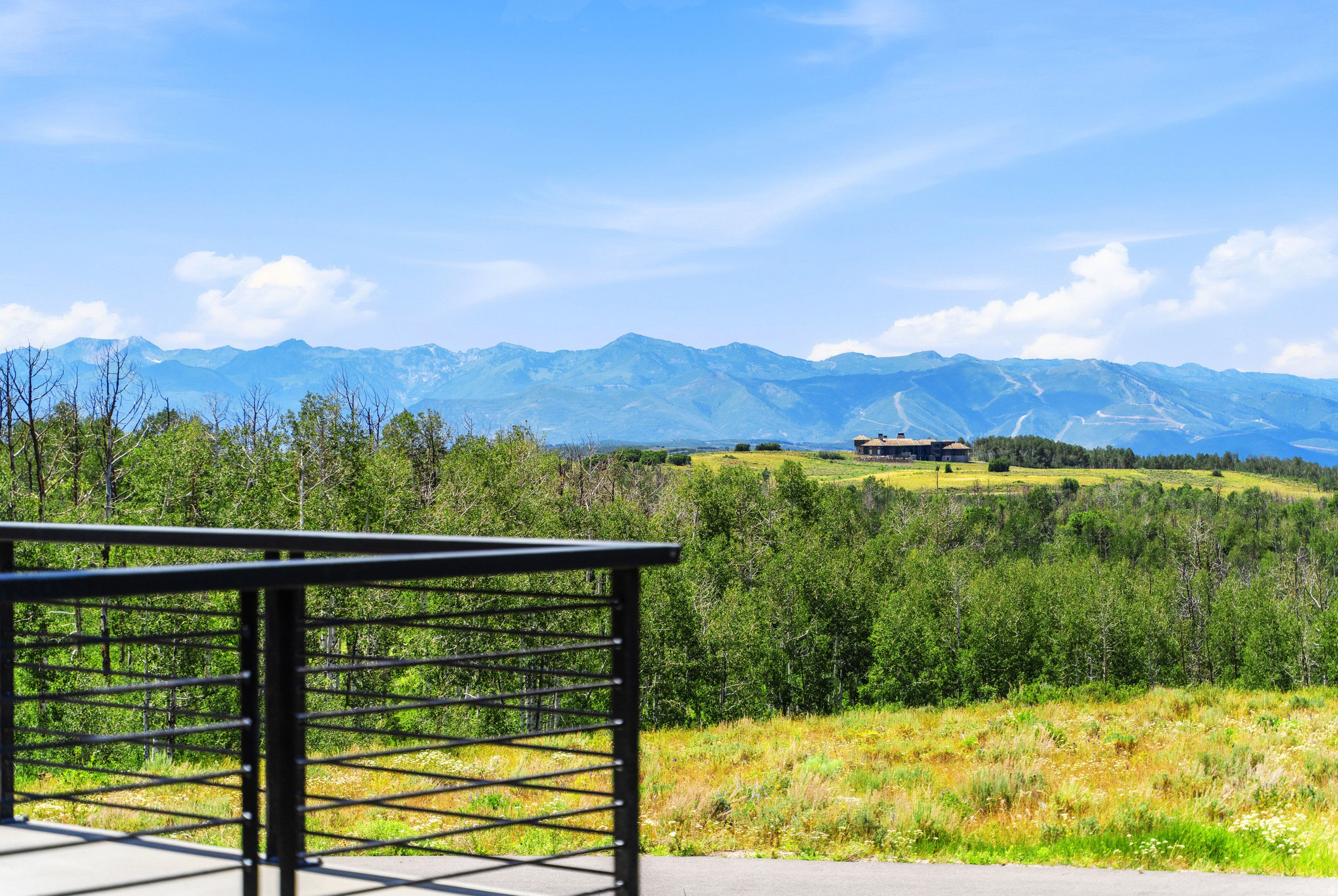 WOLF CREEK RANCH - Residential