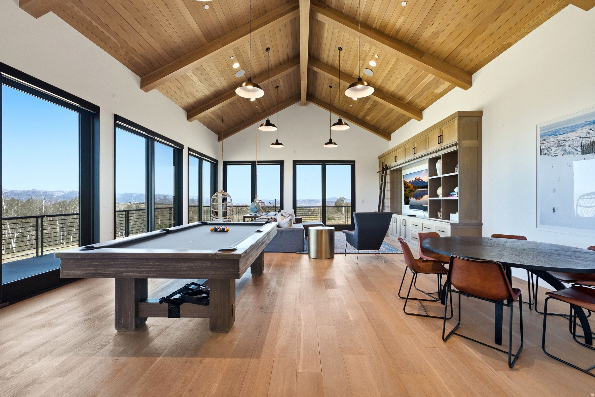 WOLF CREEK RANCH - Residential