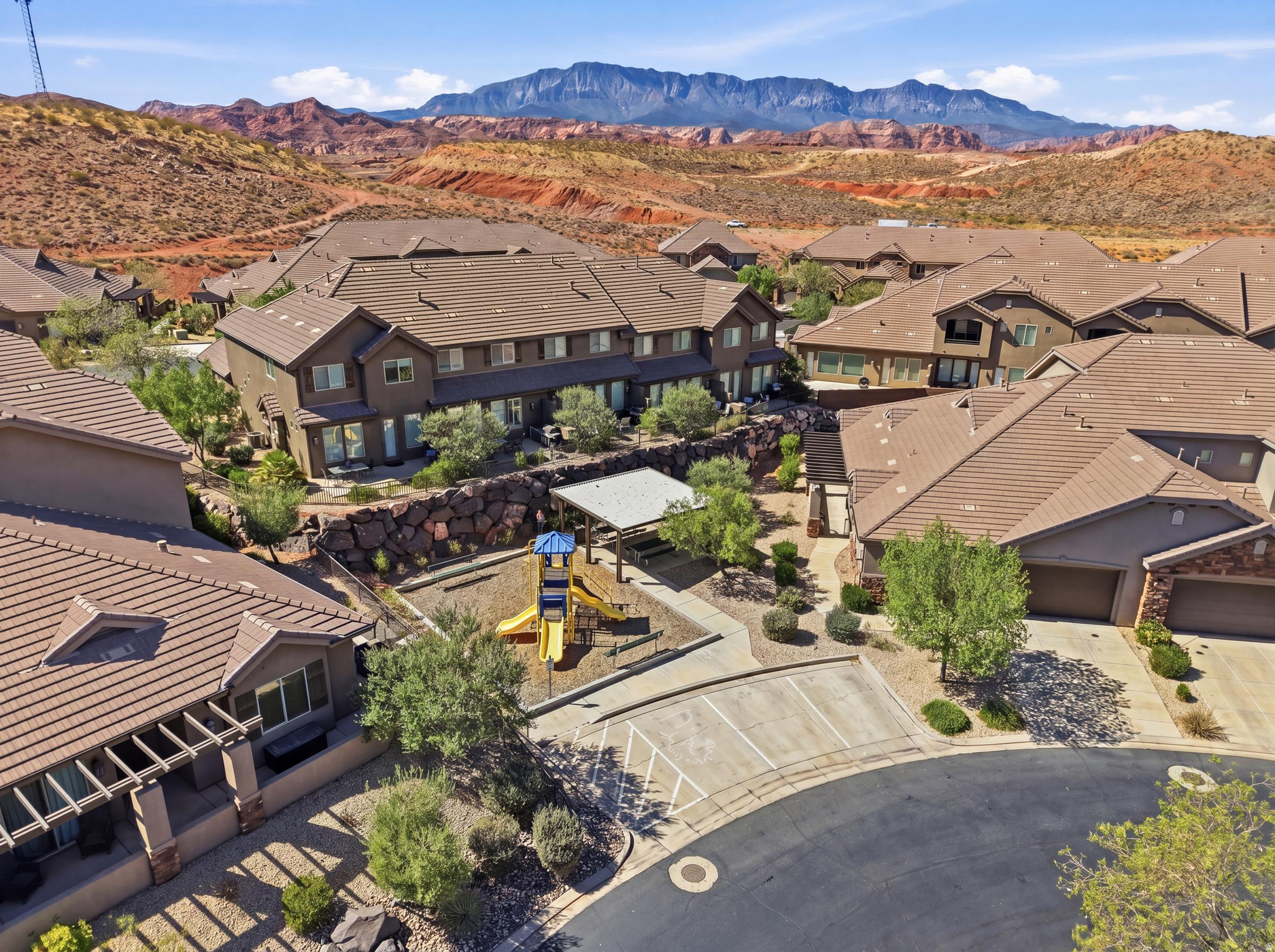 CORAL RIDGE TOWNHOMES PH 3-A - Residential