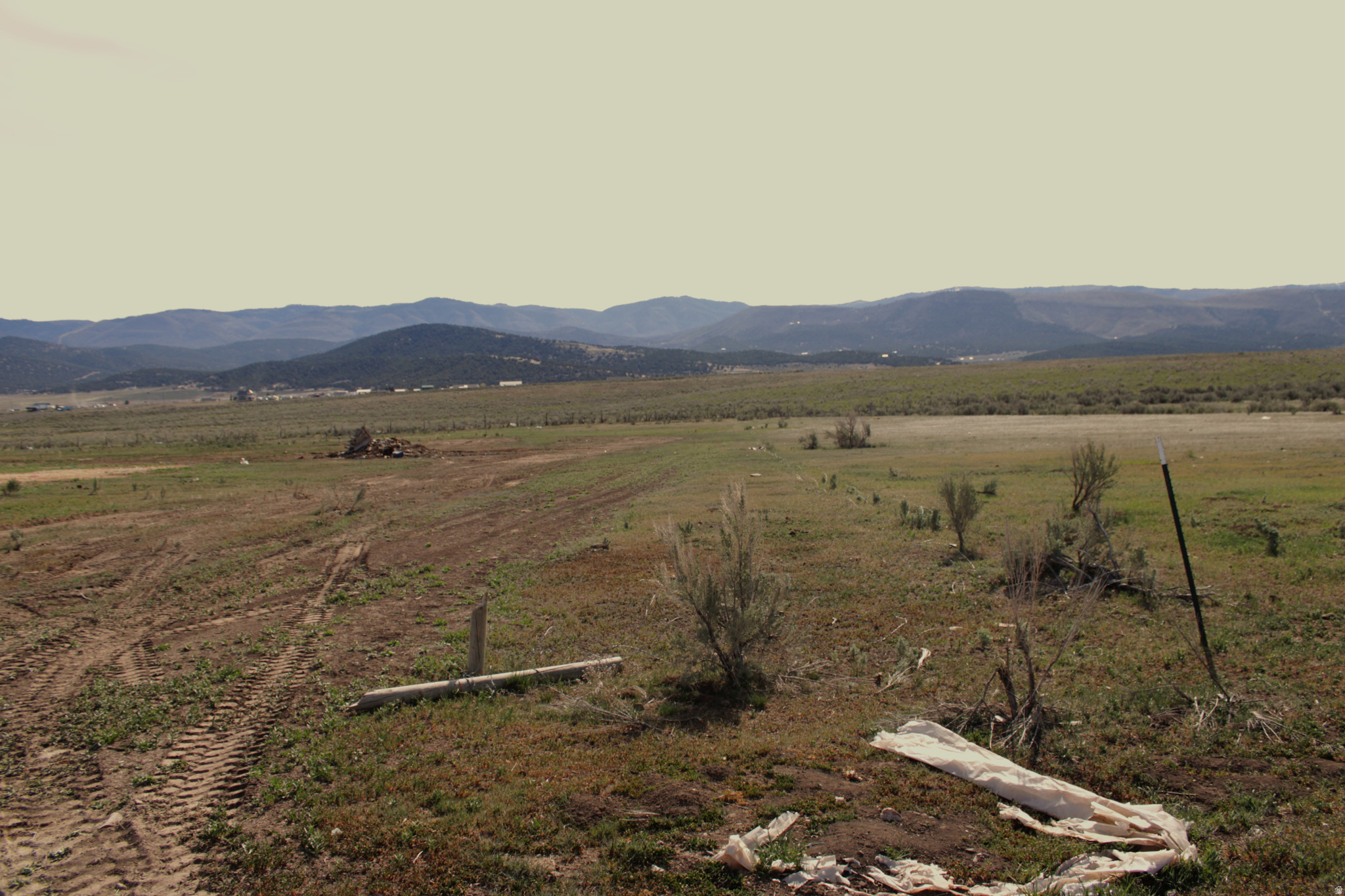 ELK MEADOWS - Land