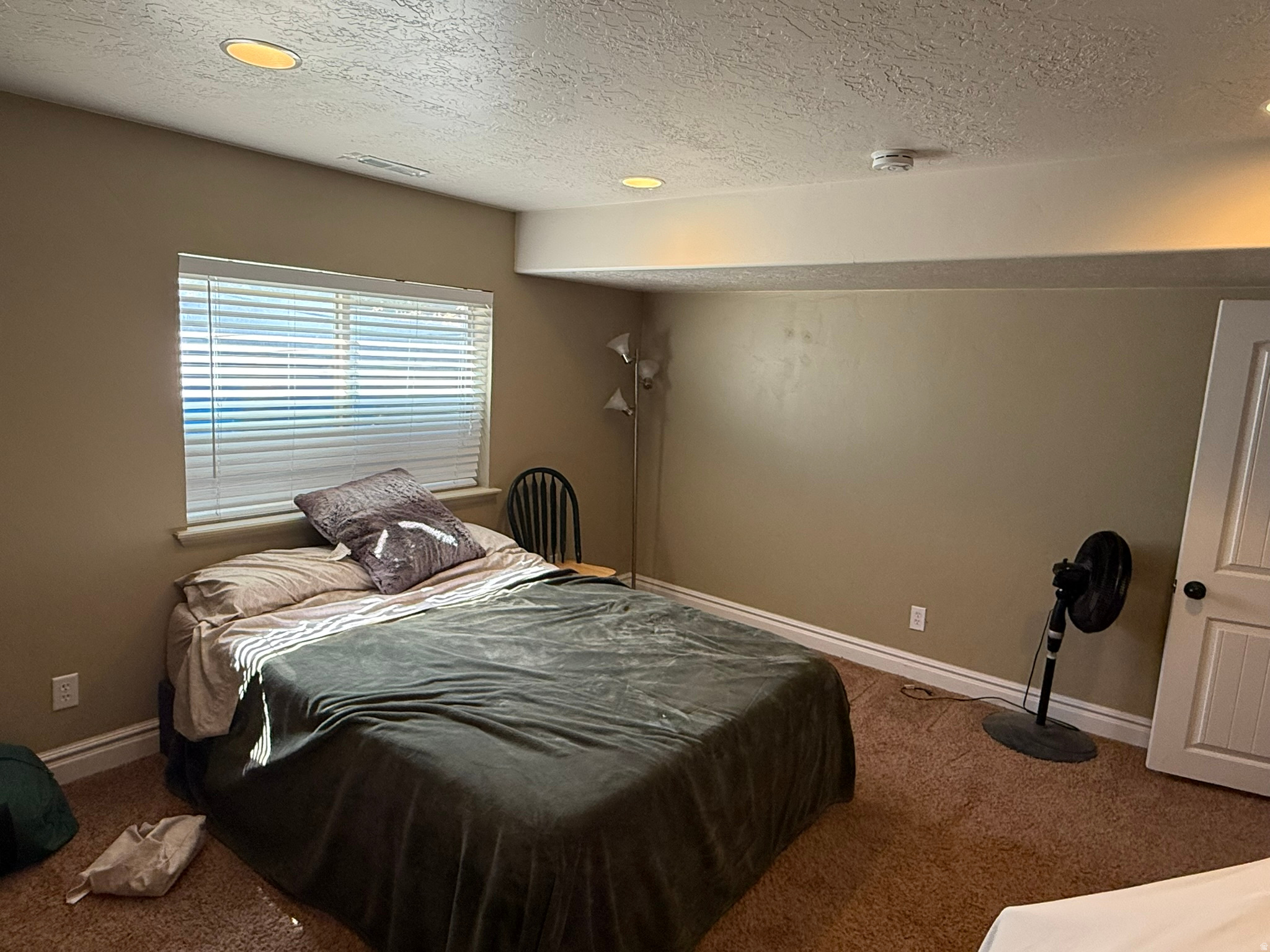 BLAKE MOUNTAIN VIEW - Residential