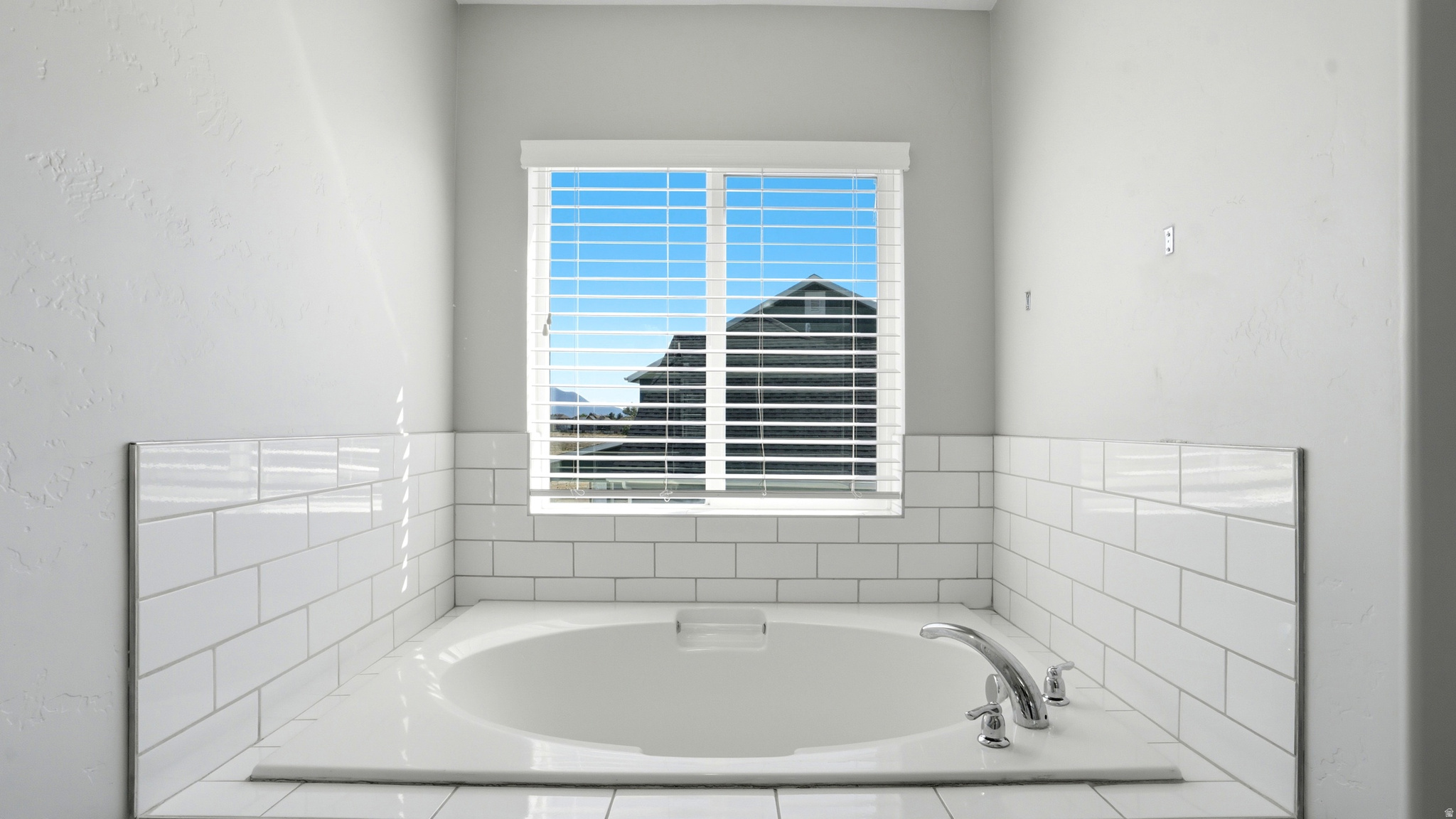 LEGACY FARMS AT SPANISH FORK - Residential