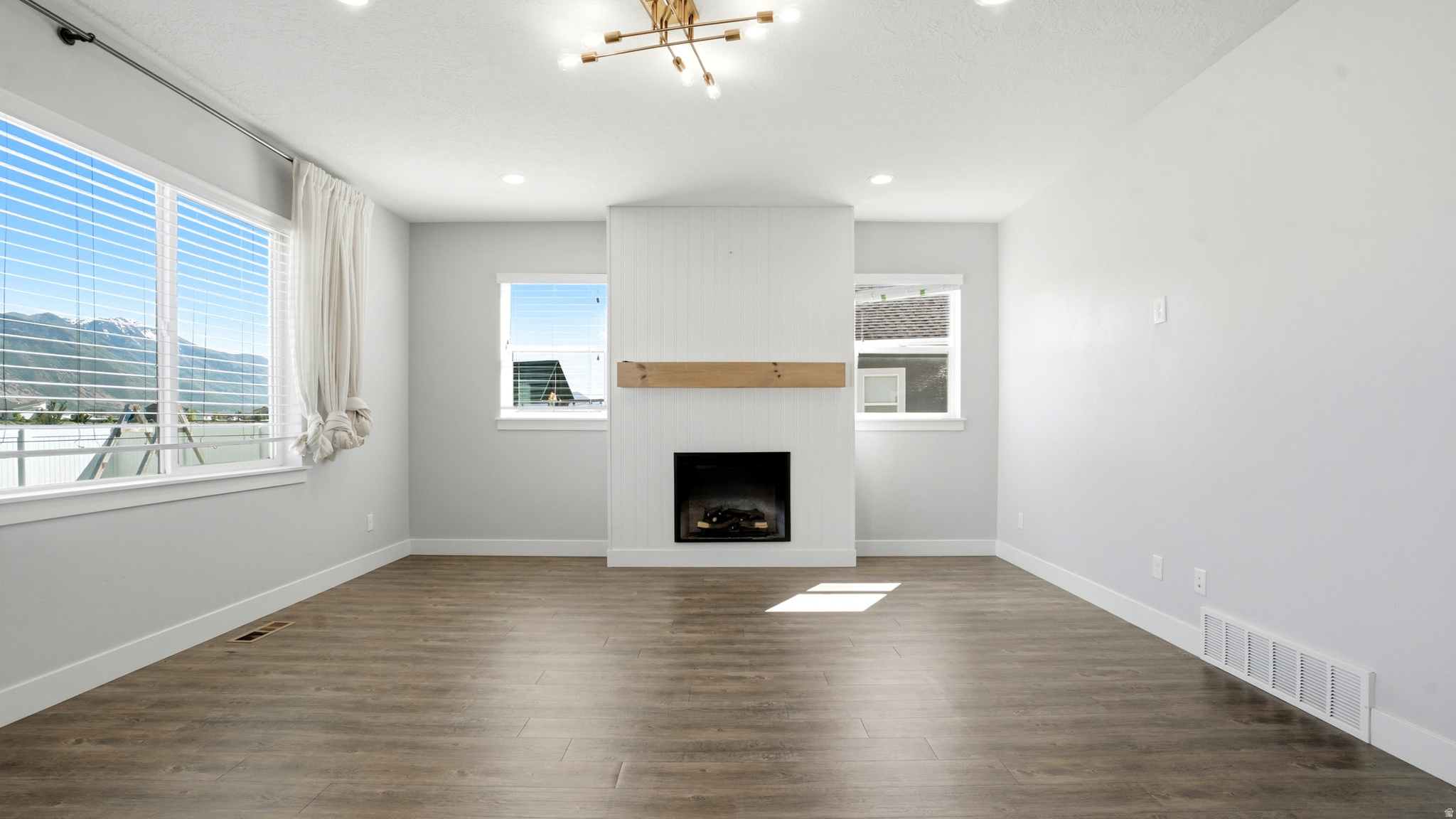 LEGACY FARMS AT SPANISH FORK - Residential