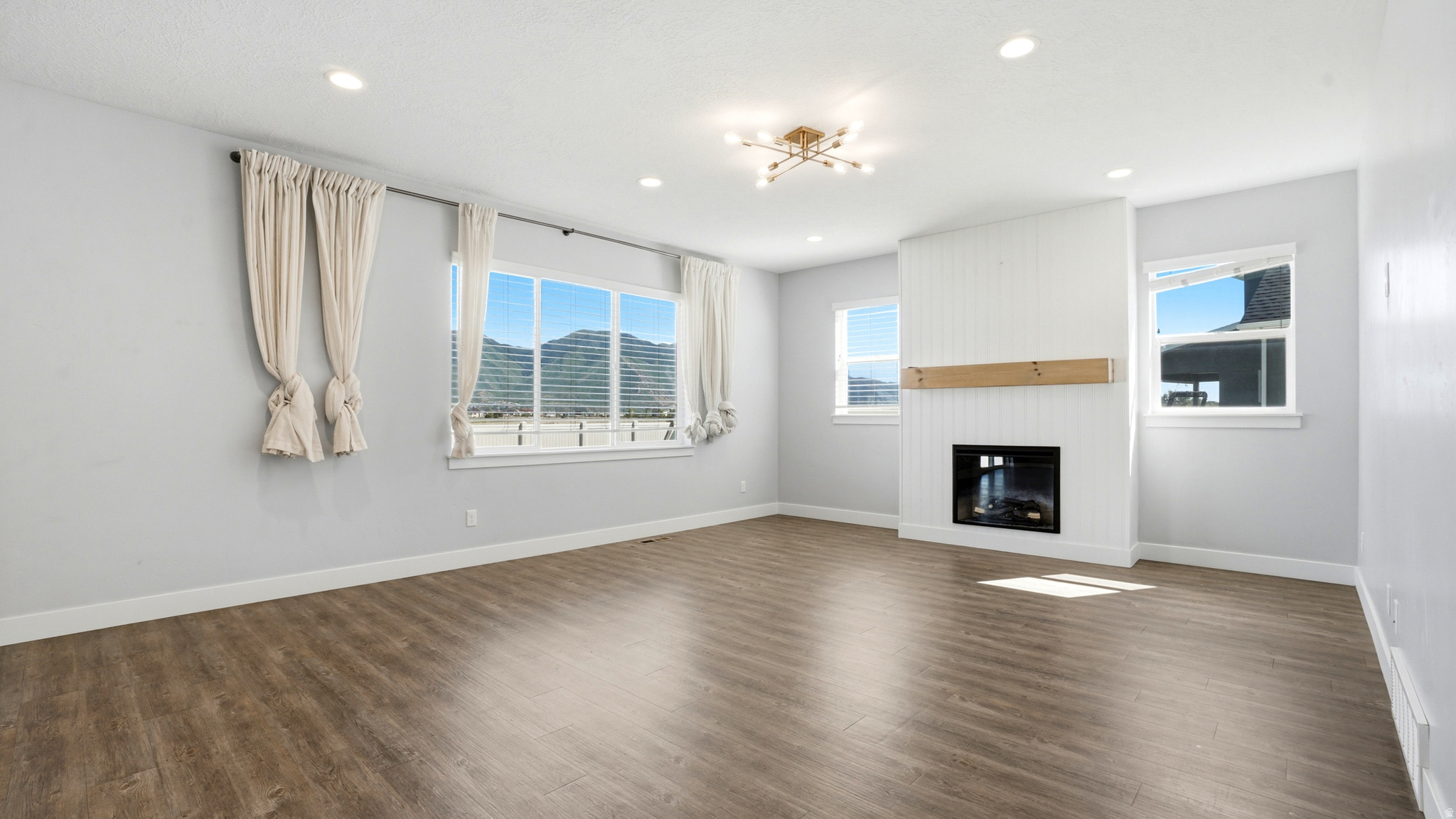 LEGACY FARMS AT SPANISH FORK - Residential