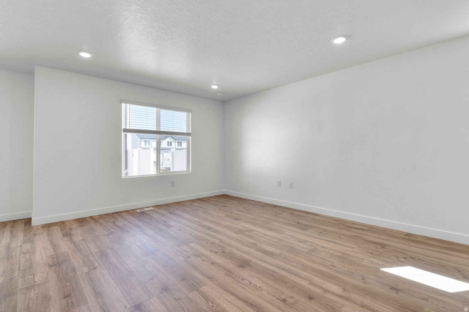 VIRIDIAN - Residential