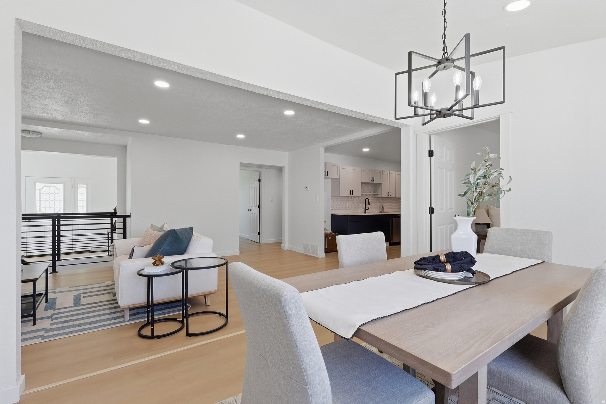 KEARNS TOWNSITE - Residential