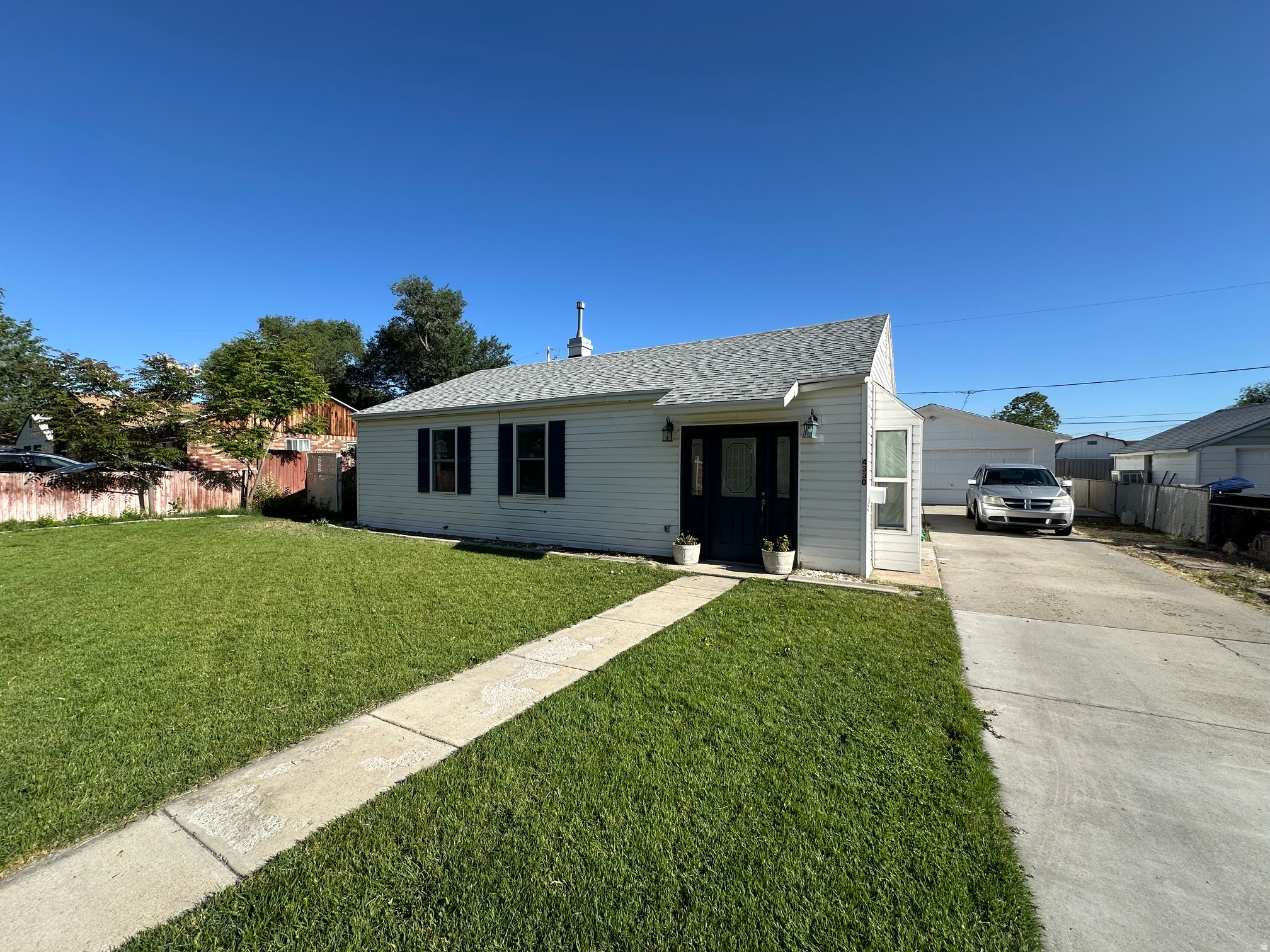 KEARNS TOWNSITE - Residential