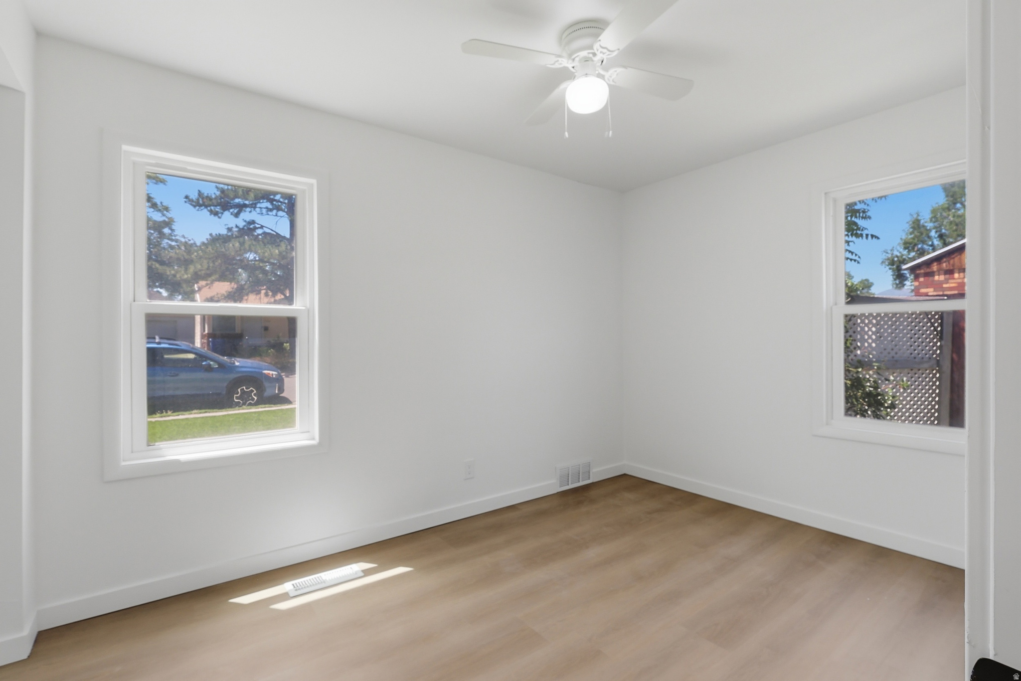 KEARNS TOWNSITE - Residential