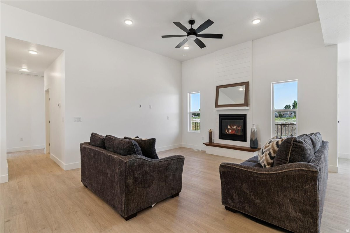 HYLAND RANCH - Residential