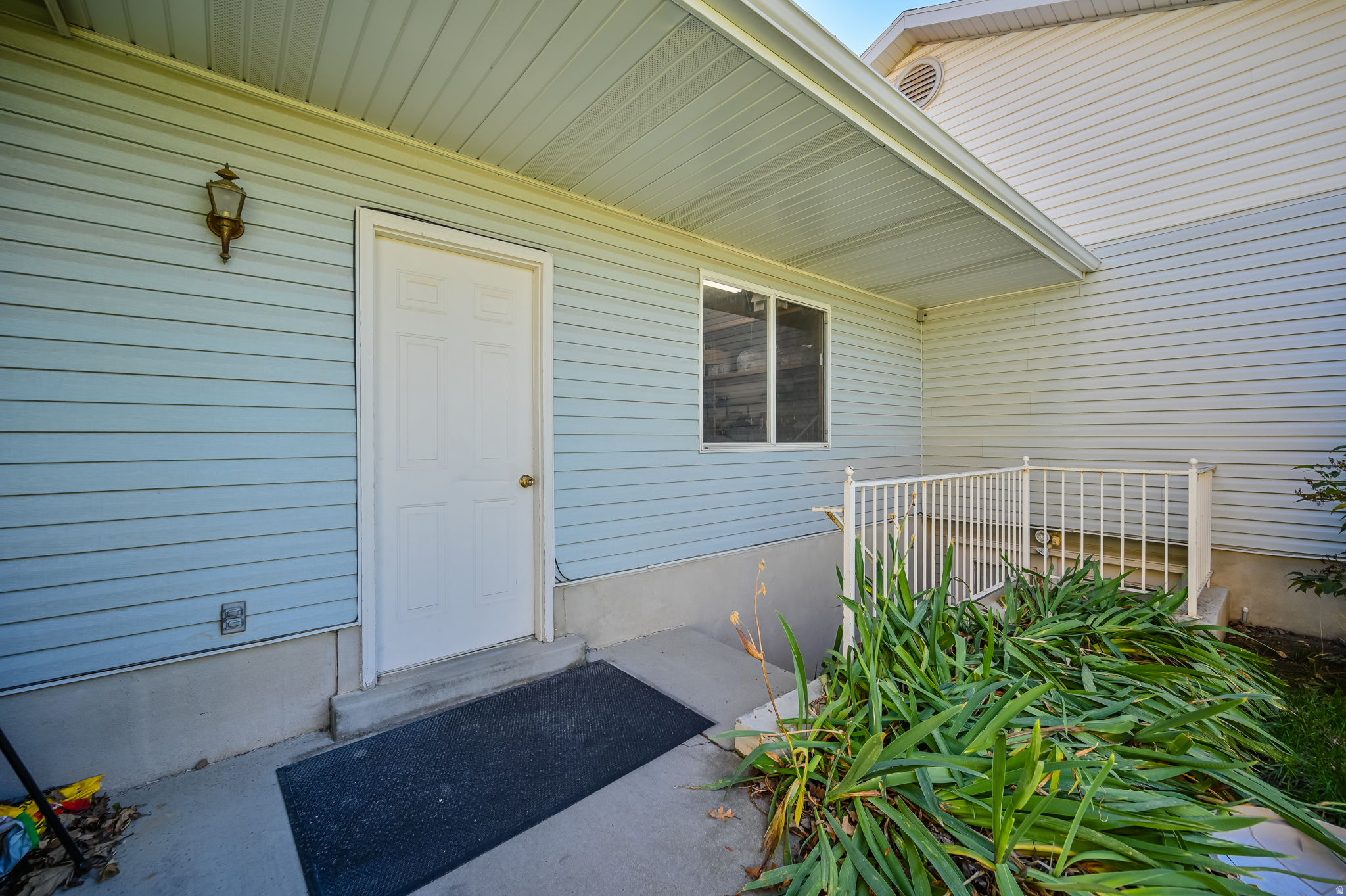 PEBBLEWOOD #1 - Residential Lease