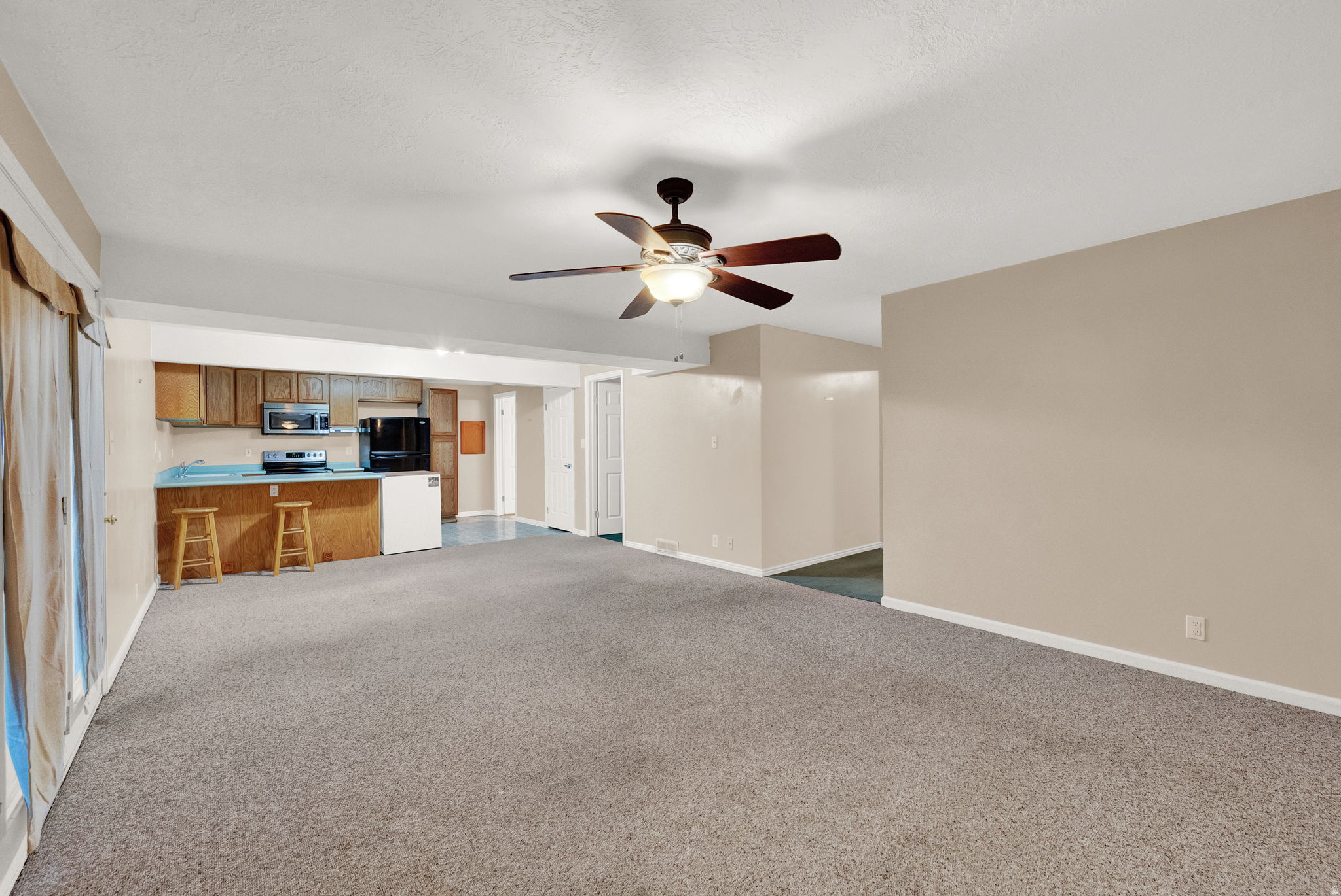 PEBBLEWOOD #1 - Residential Lease