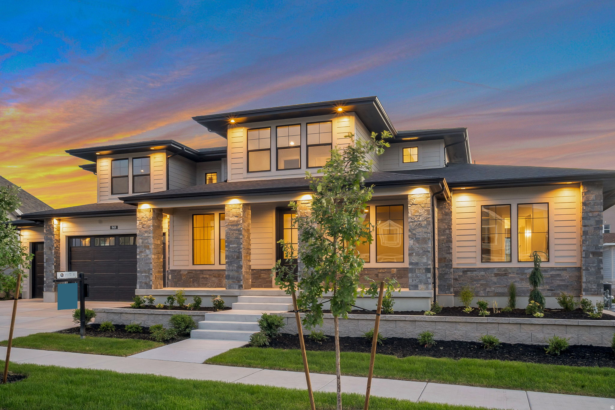 BEACON POINTE - Residential