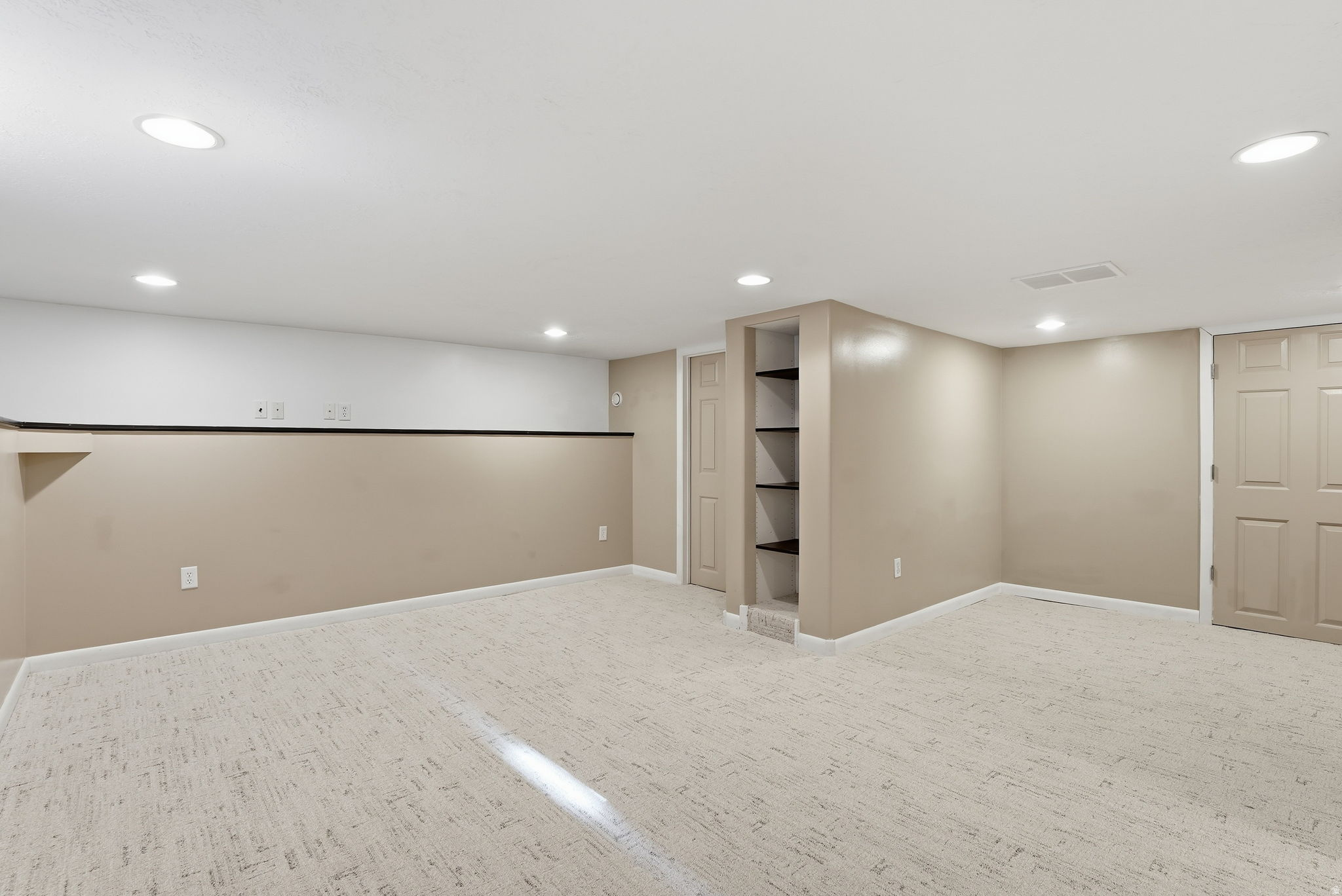 HILLVIEW - Residential