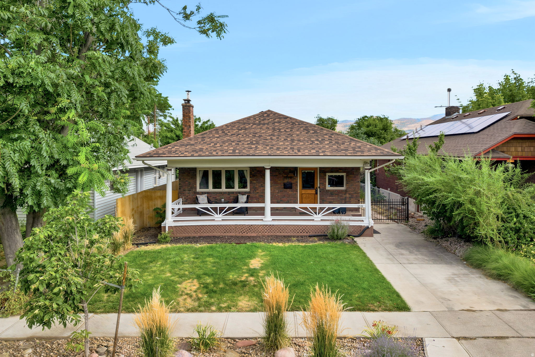 HILLVIEW - Residential
