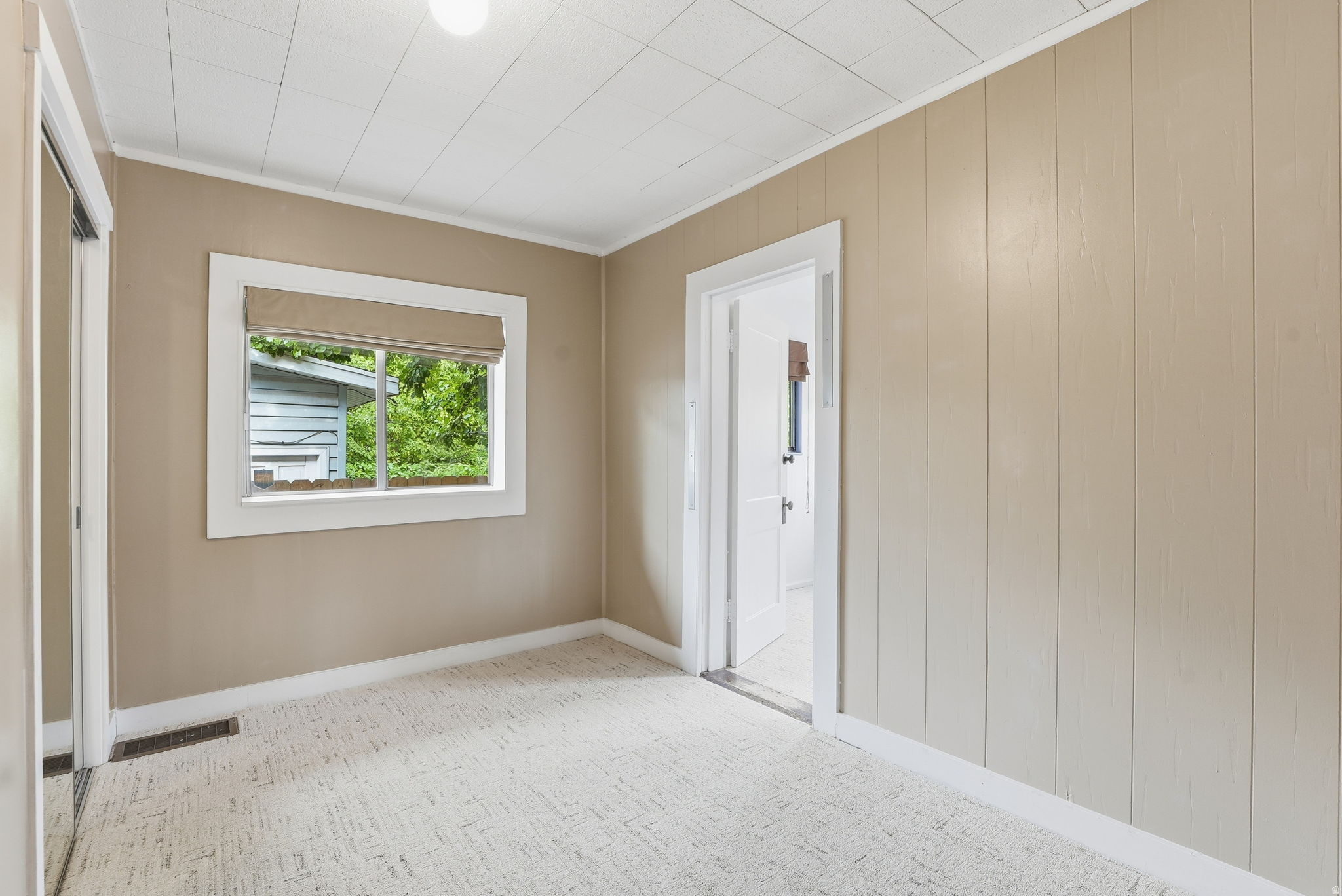 HILLVIEW - Residential