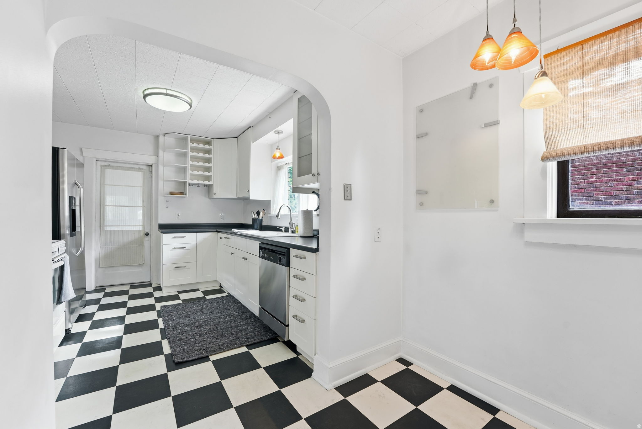 HILLVIEW - Residential