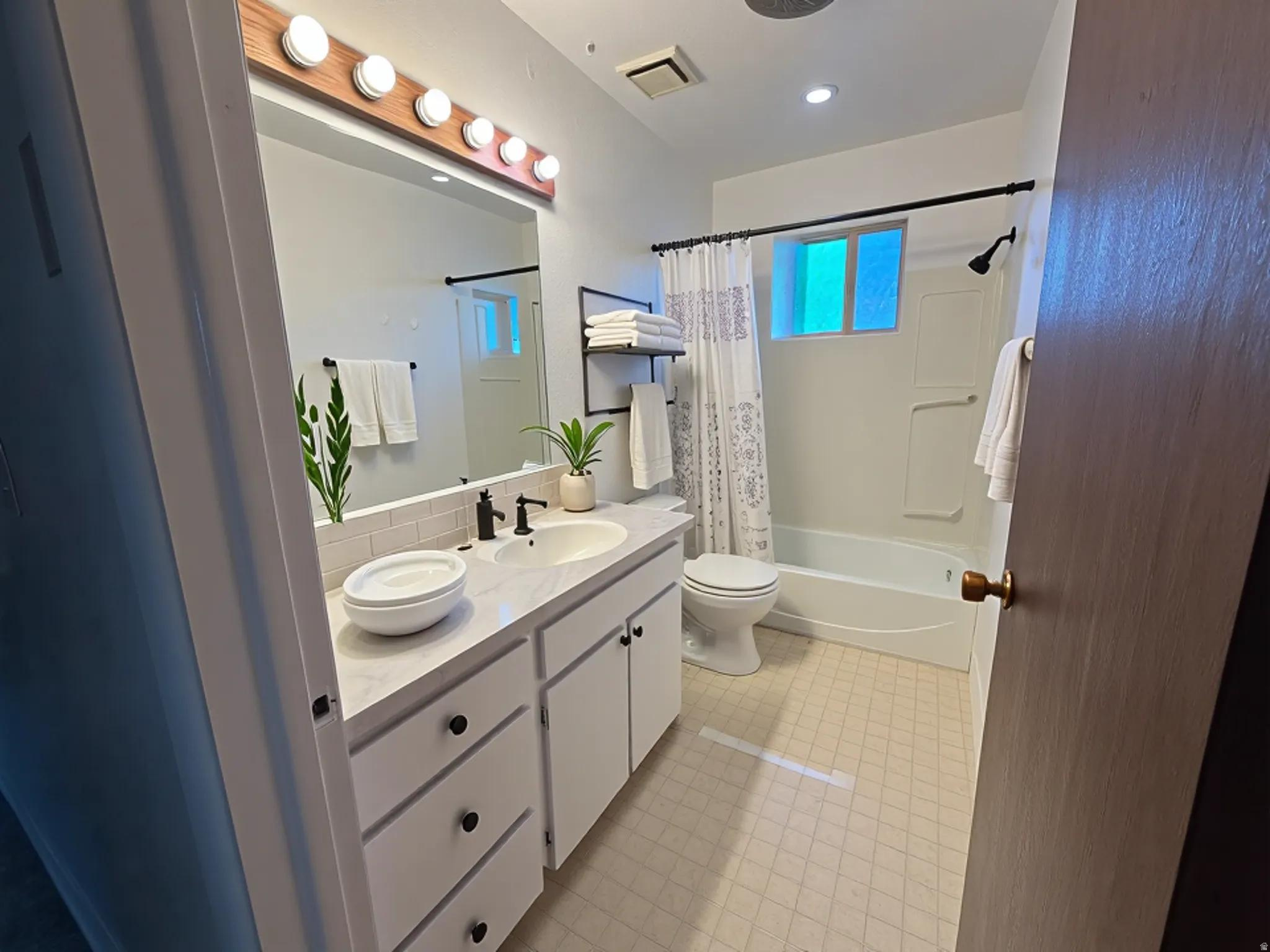 COTTONWOOD LANE ESTATES - Residential