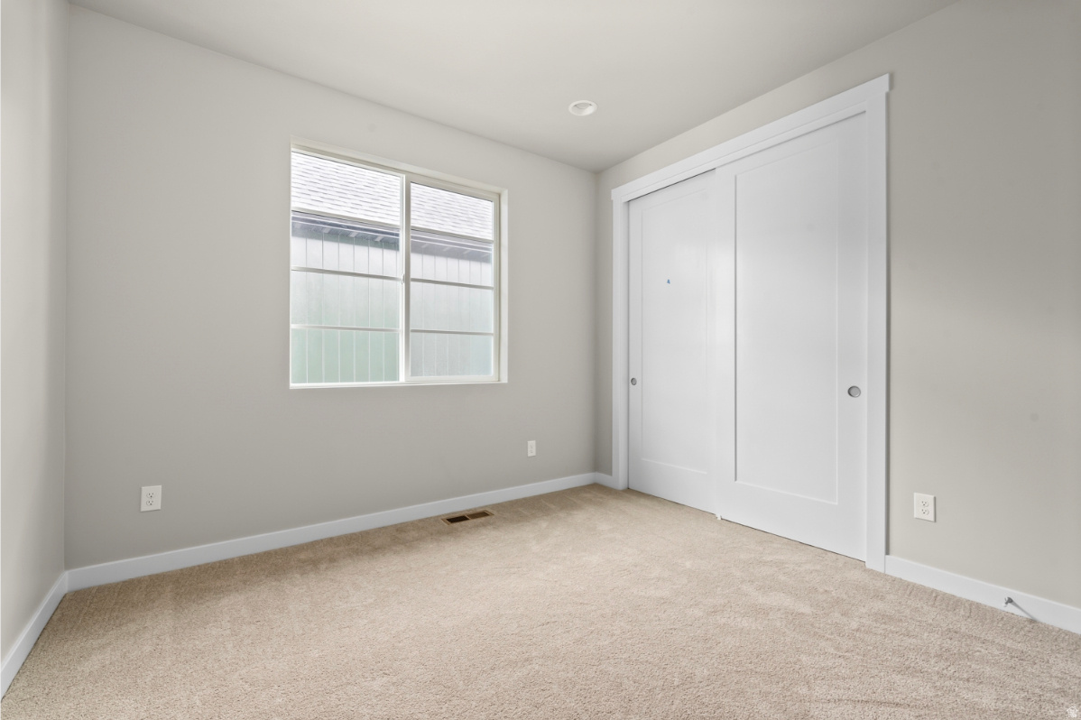 HOLBROOK E VILLAS 54 - Residential