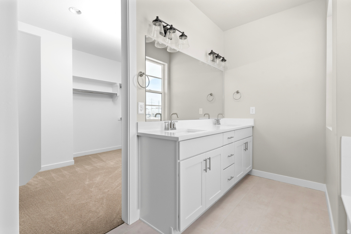 HOLBROOK E VILLAS 54 - Residential