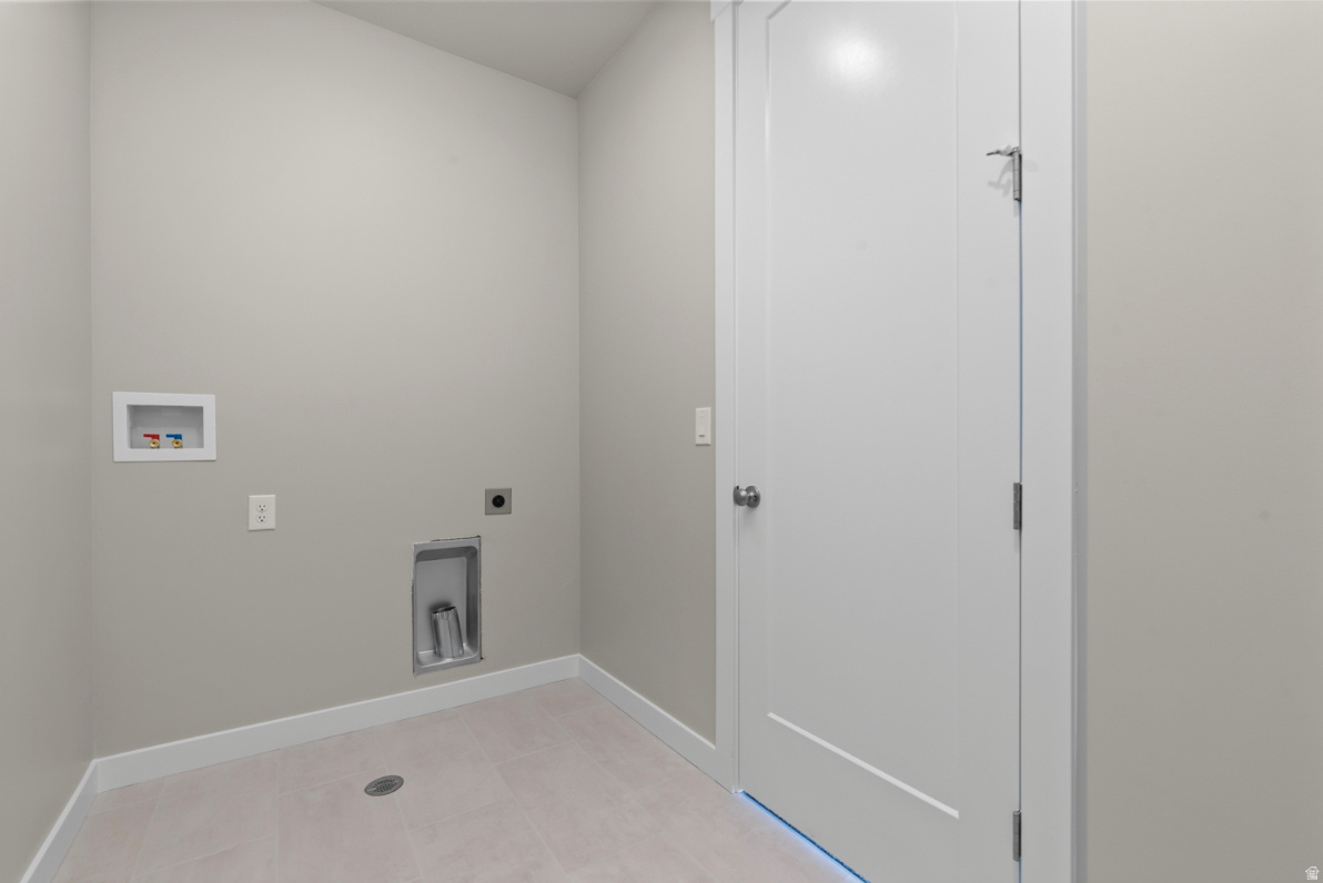 HOLBROOK E VILLAS 54 - Residential