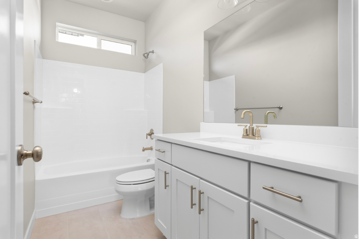 HOLBROOK E VILLAS 54 - Residential