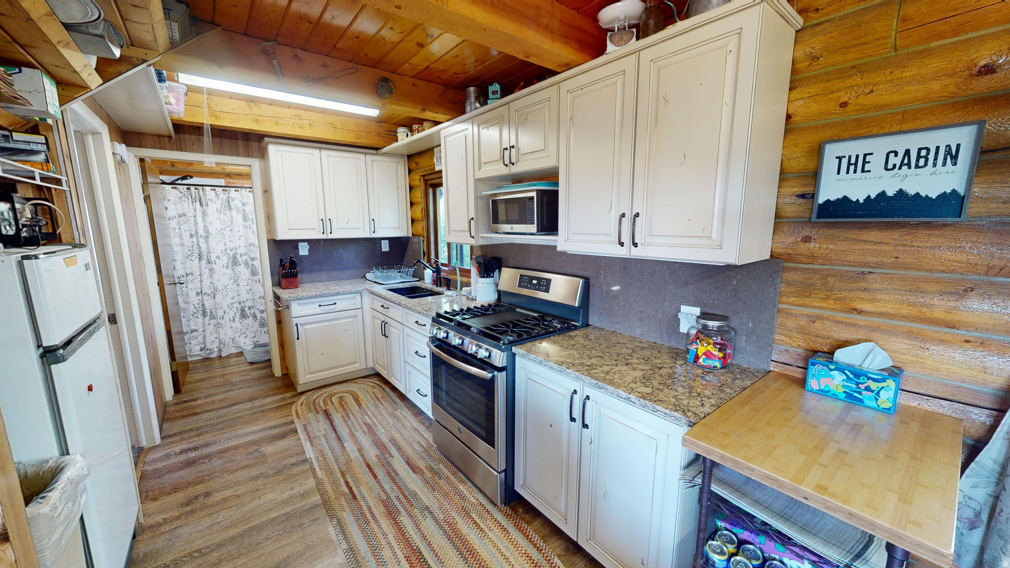 ECHO CREEK RANCHES - Residential