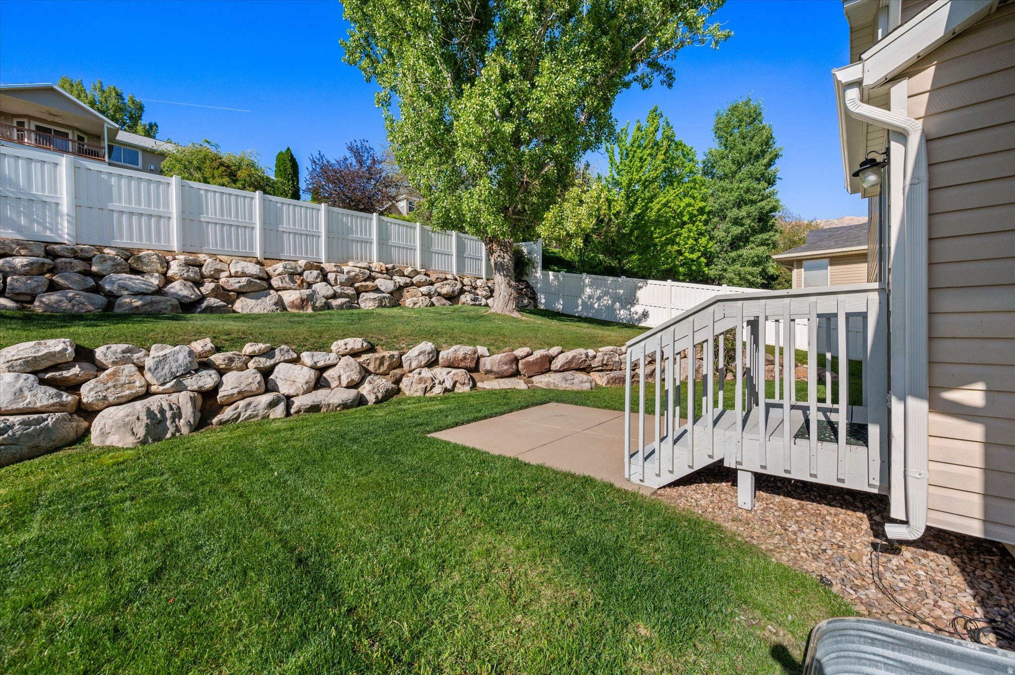 LAKEVIEW HEIGHTS - Residential