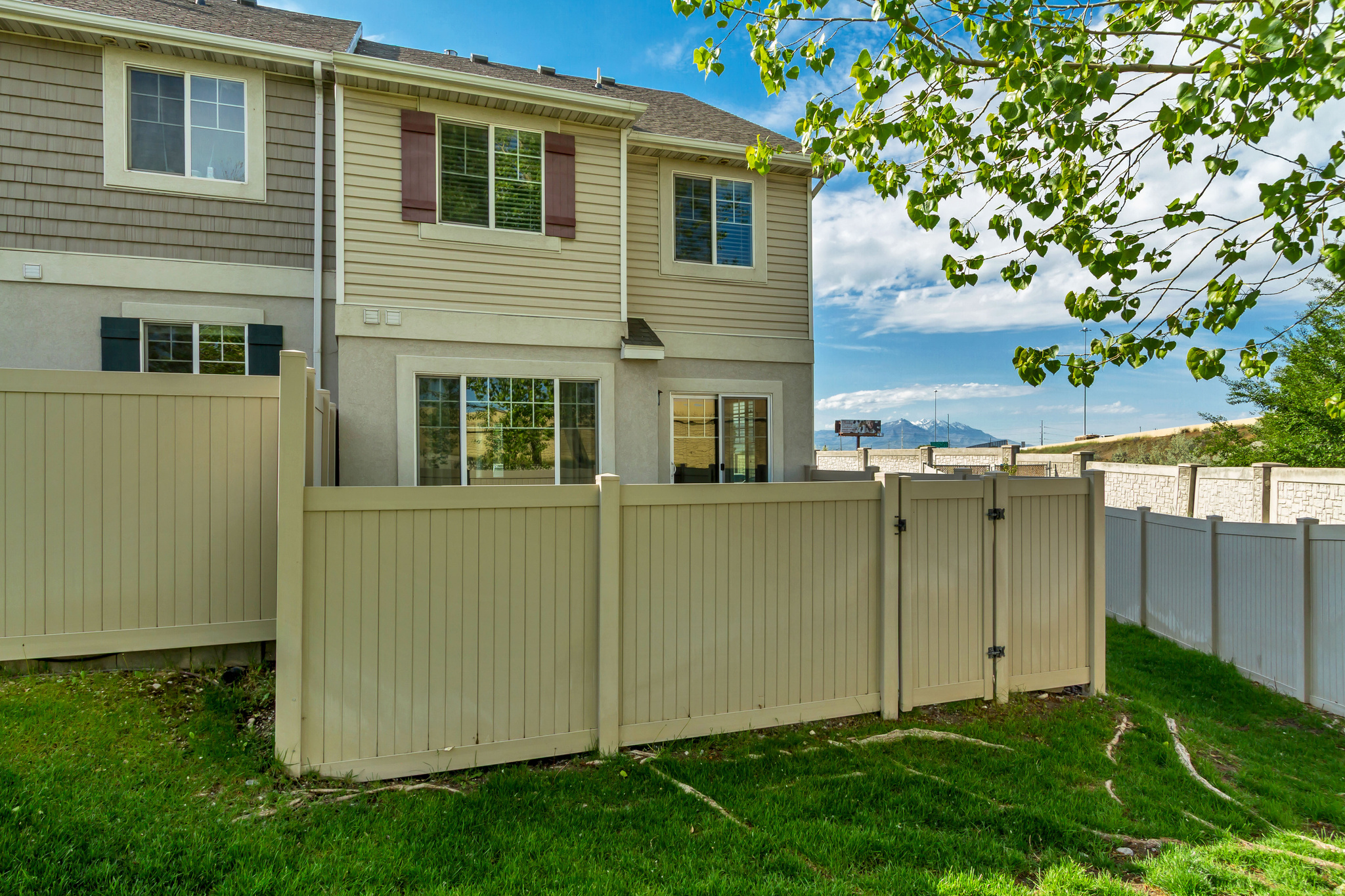 INDEPENDENCE AVE PUD - Residential