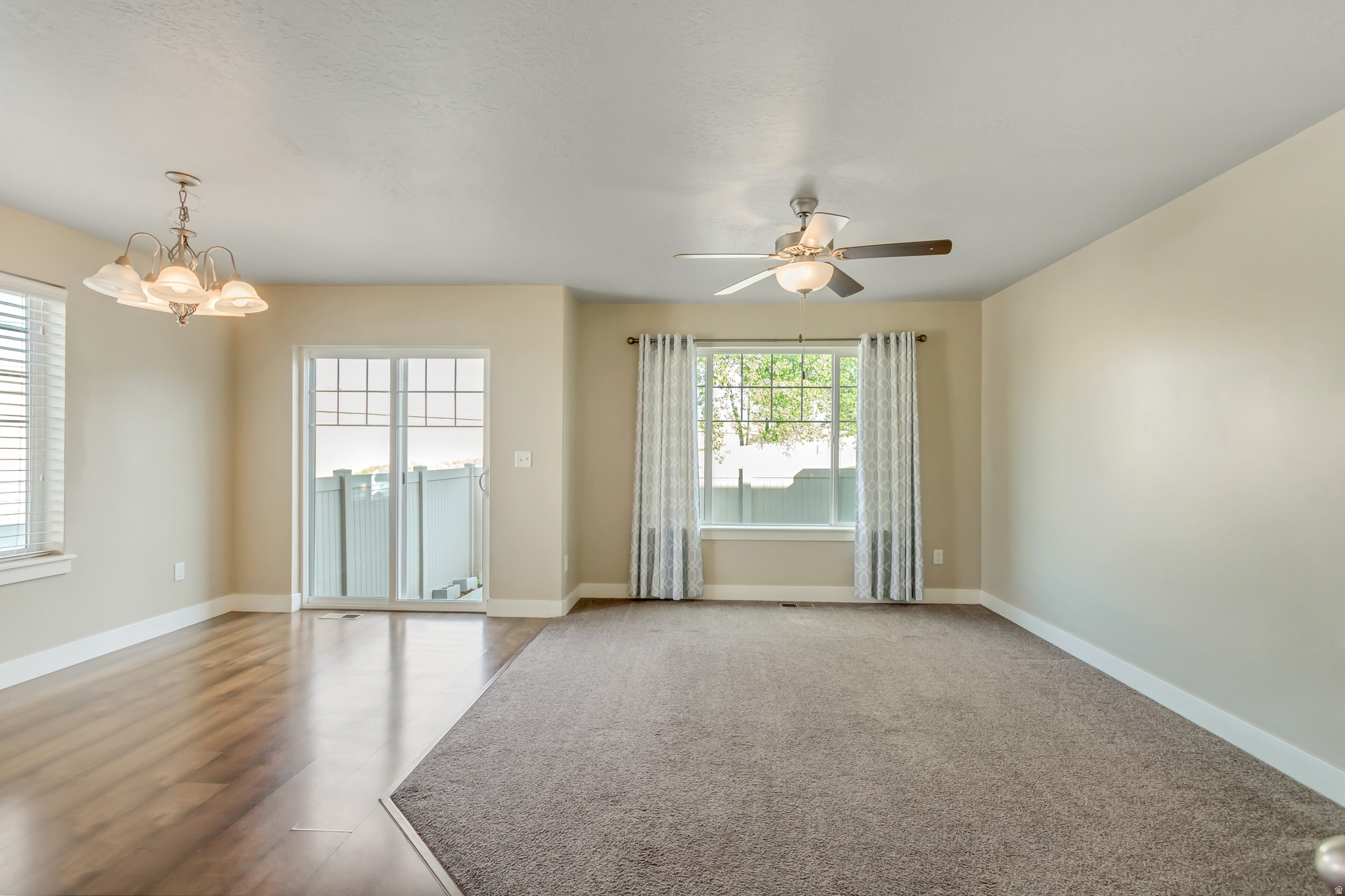 INDEPENDENCE AVE PUD - Residential