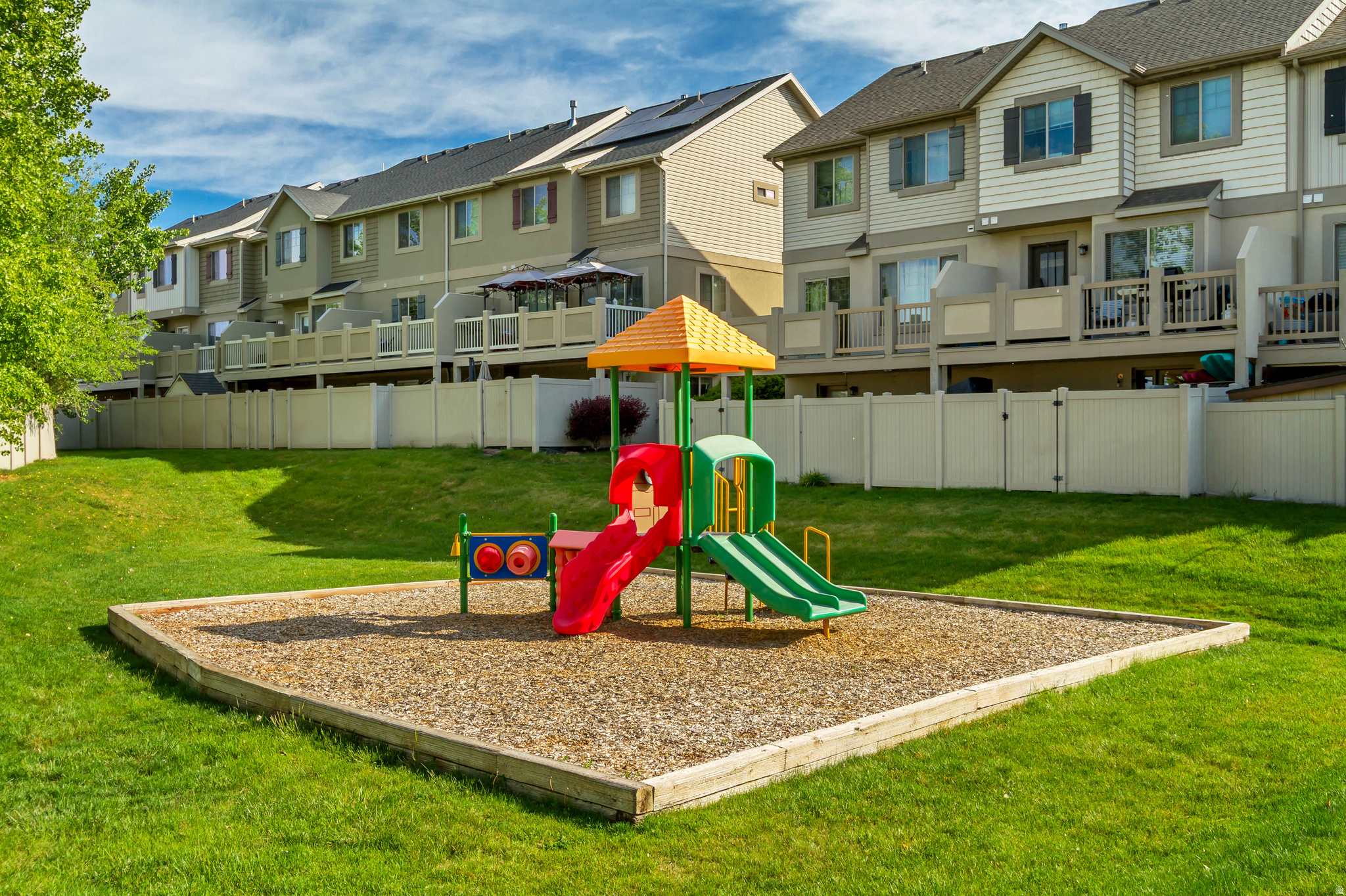 INDEPENDENCE AVE PUD - Residential