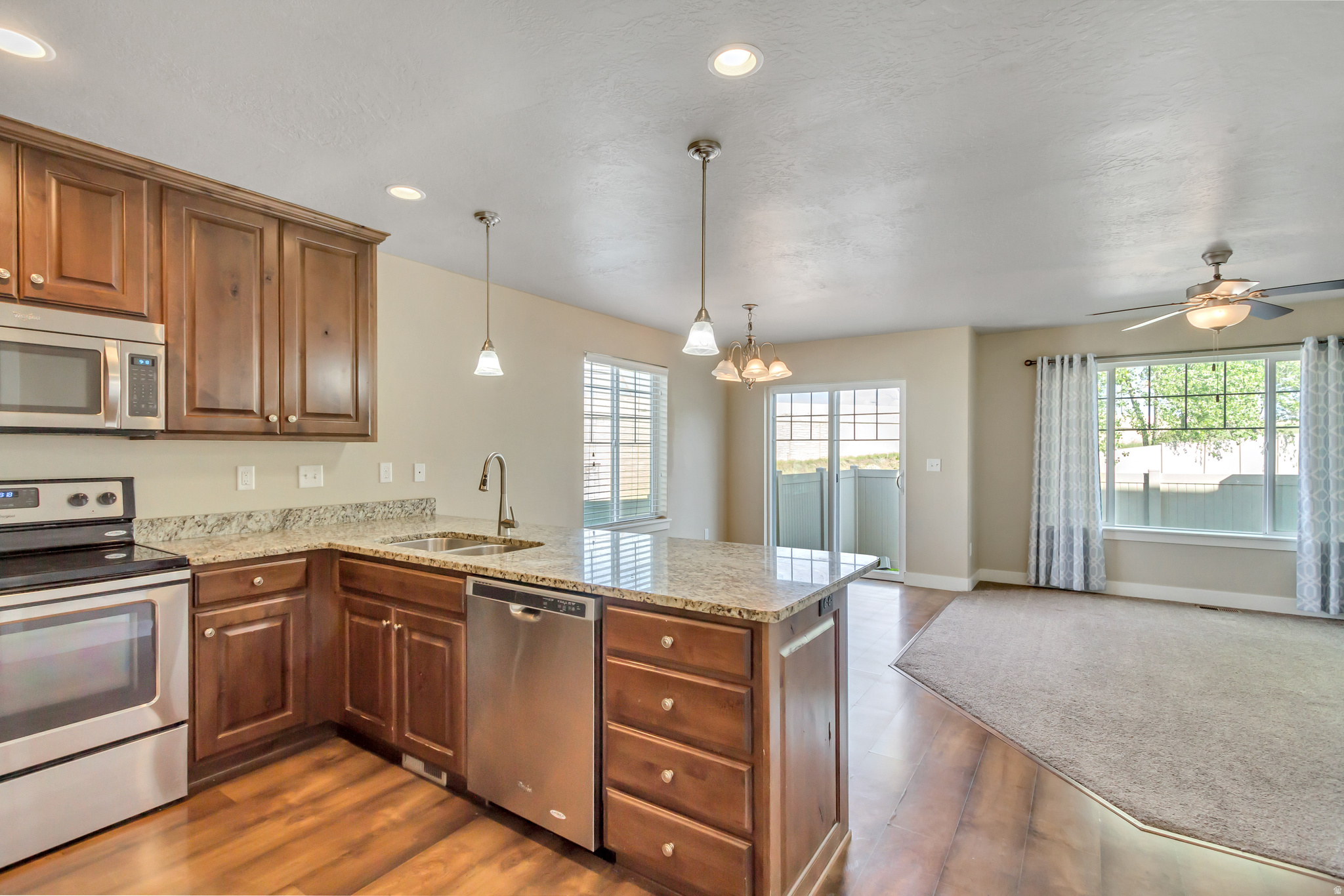 INDEPENDENCE AVE PUD - Residential