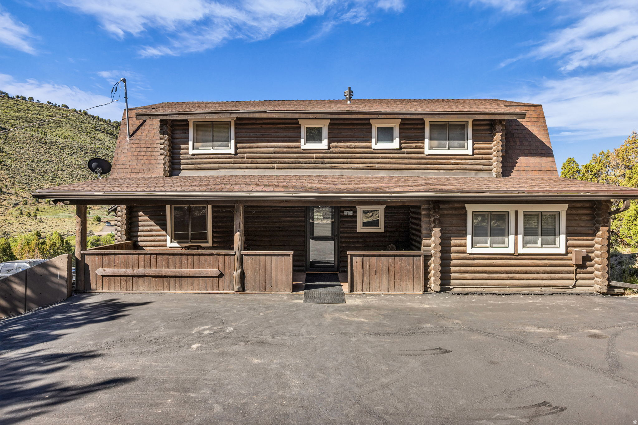 NORTH SUMMIT - Residential