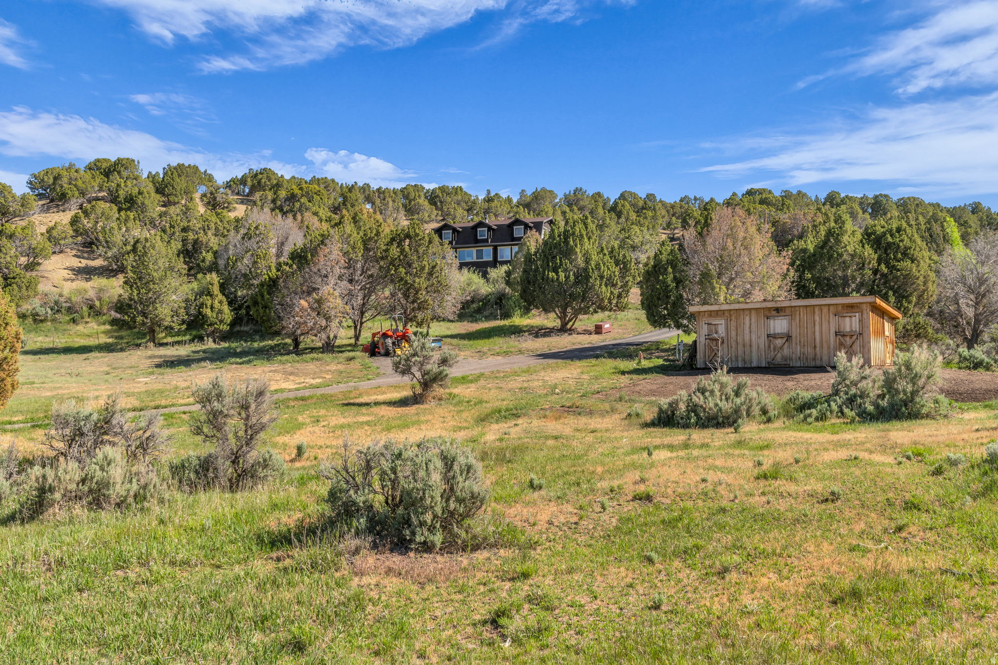 NORTH SUMMIT - Residential
