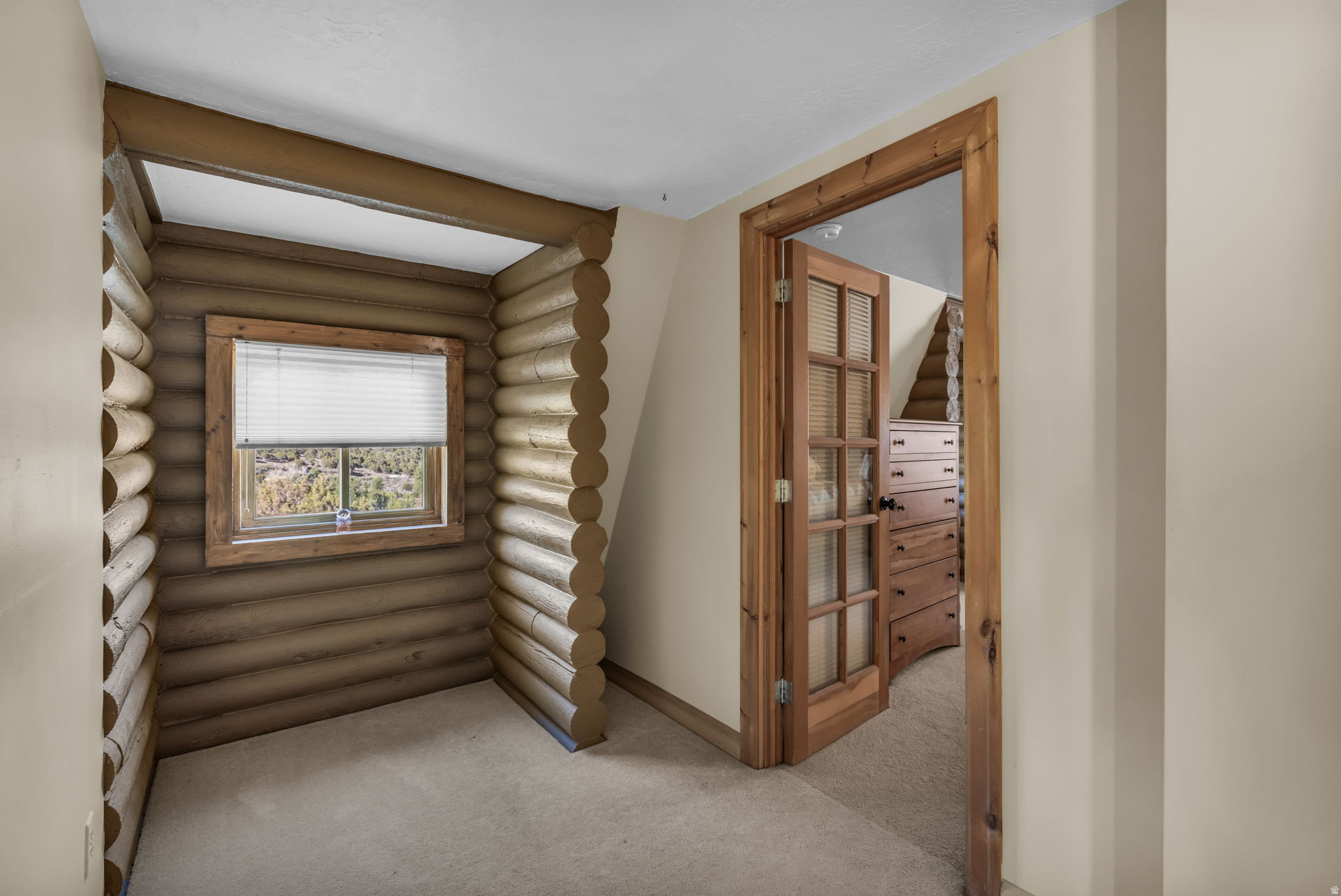 NORTH SUMMIT - Residential