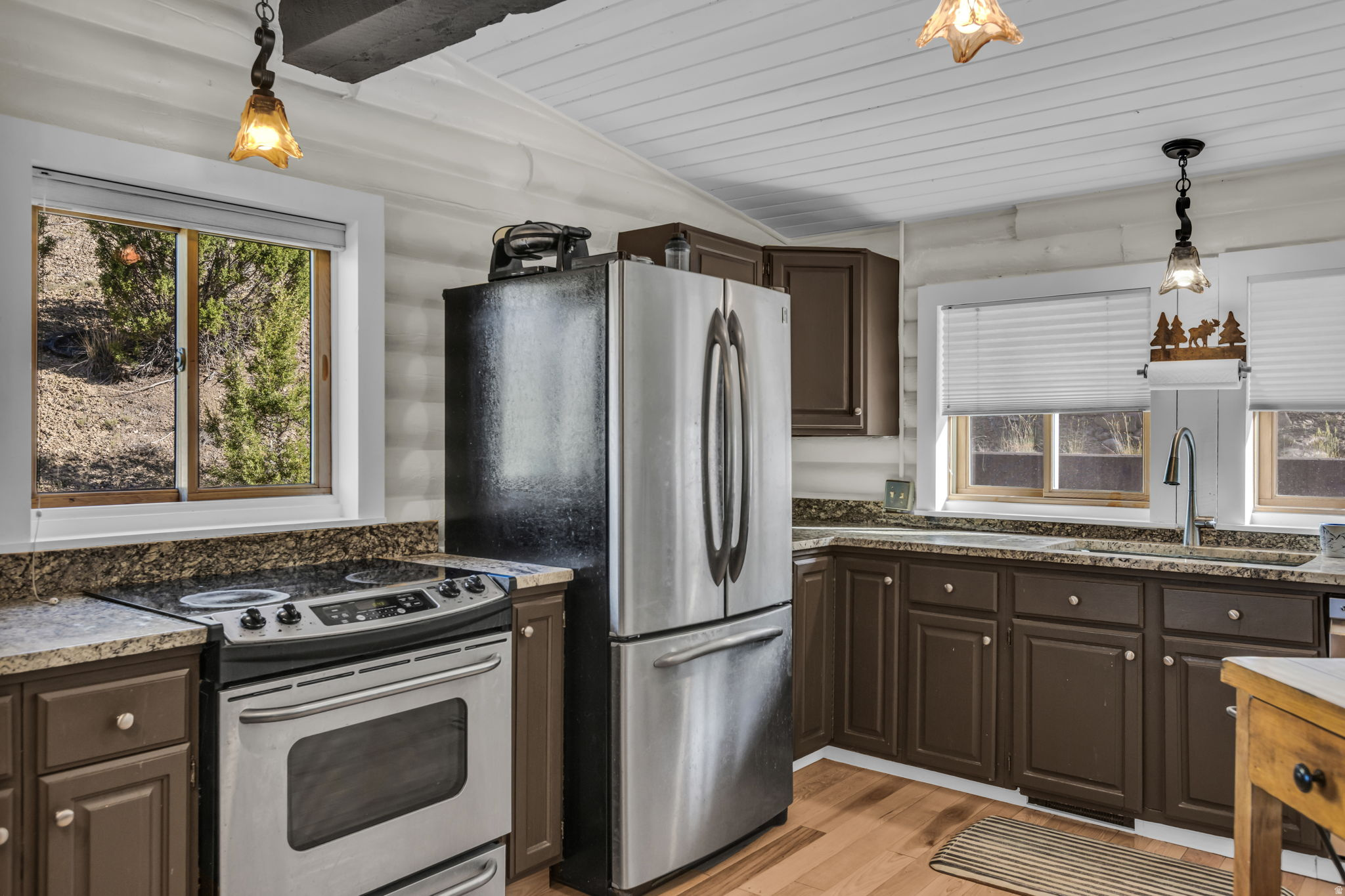 NORTH SUMMIT - Residential