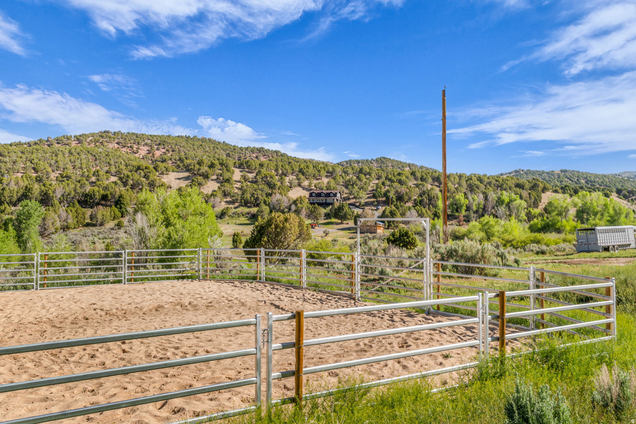 NORTH SUMMIT - Residential