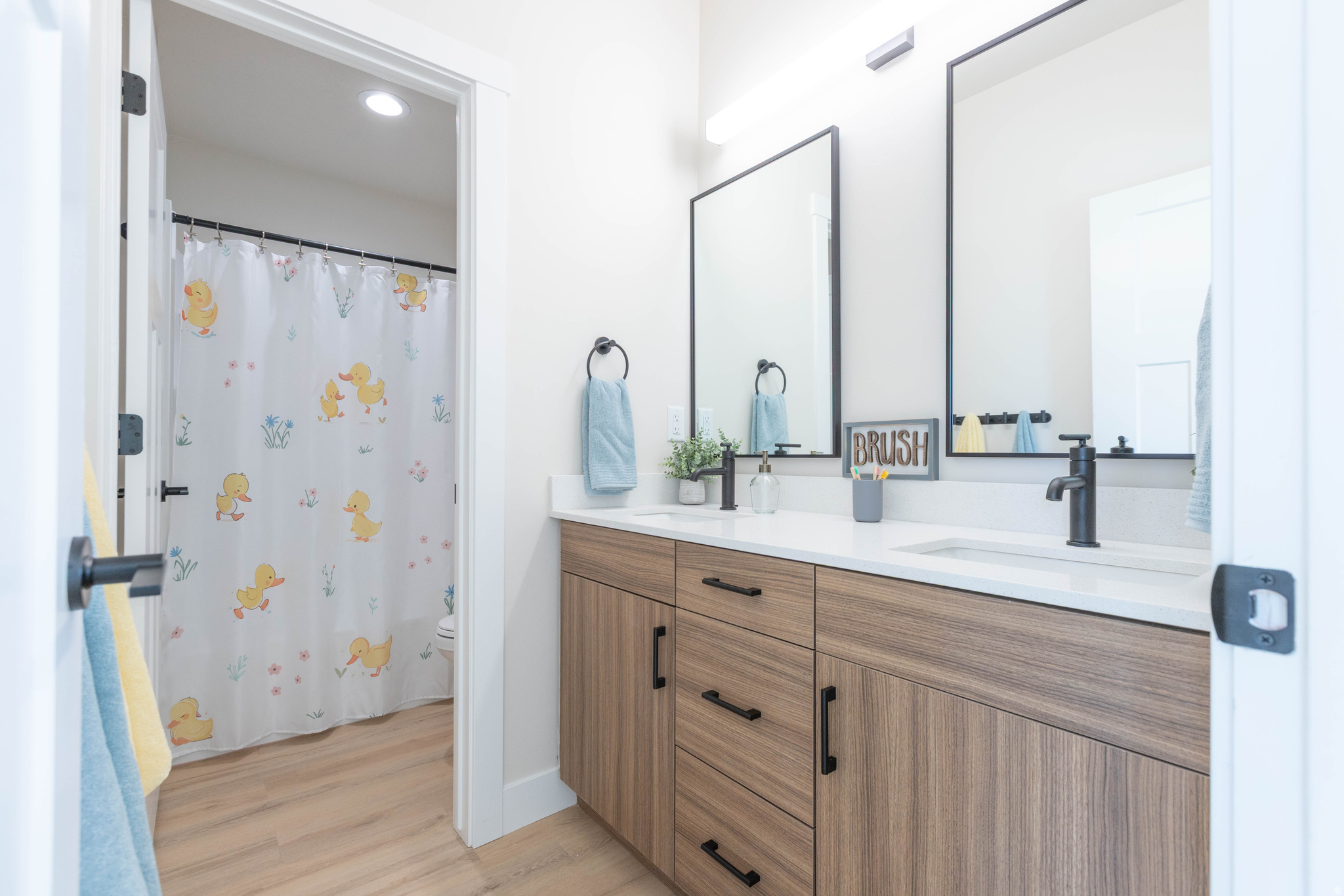 EPHRAIM LANDING - Residential