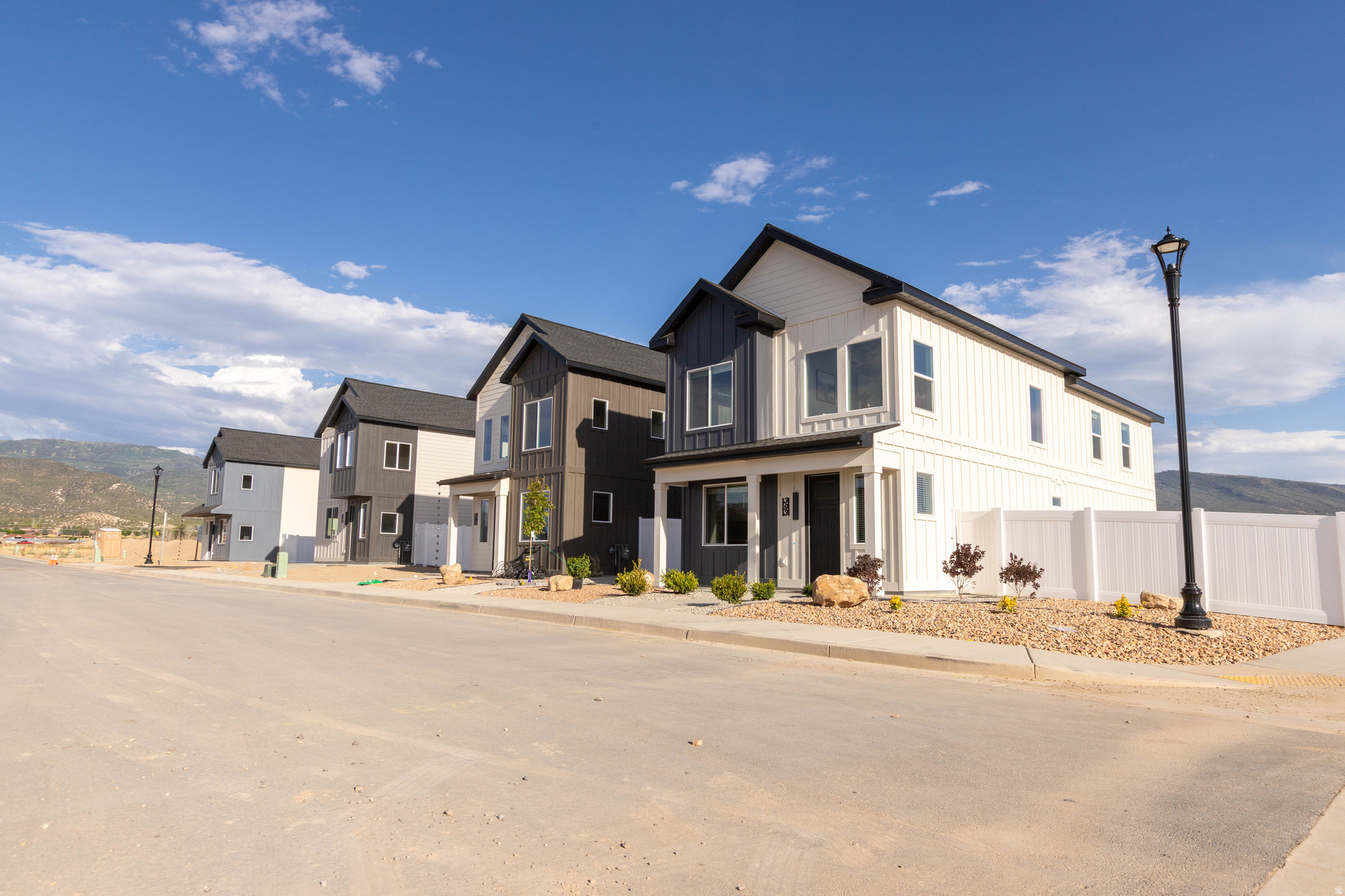 EPHRAIM LANDING - Residential